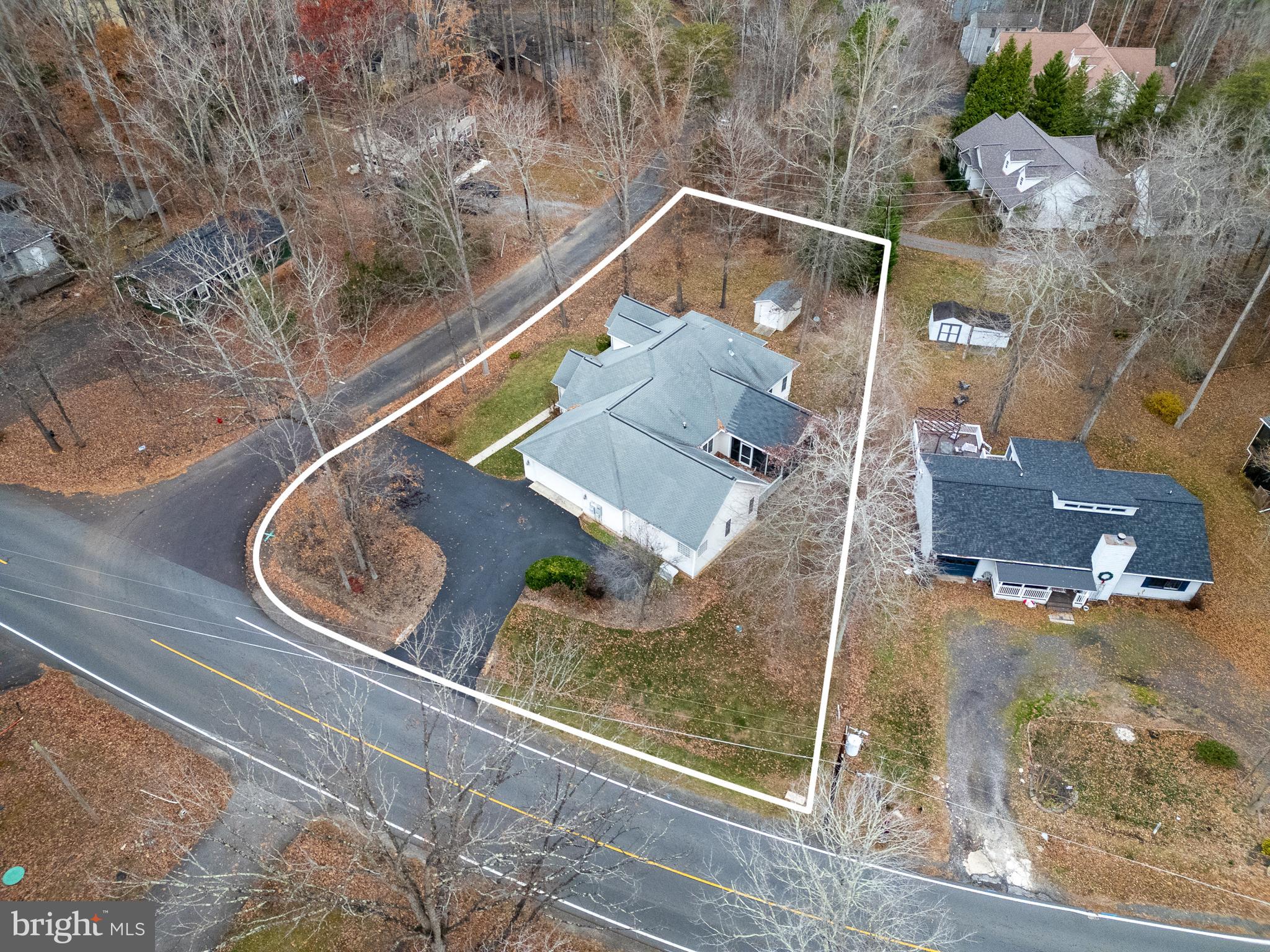 4301 LAKEVIEW PARKWAY