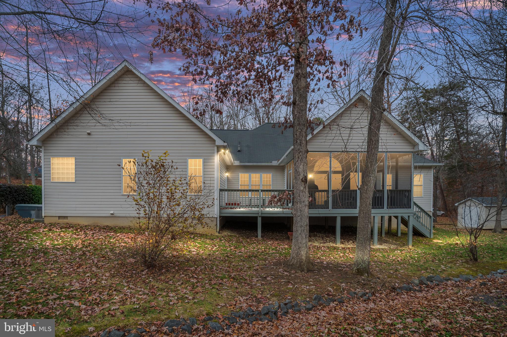 4301 LAKEVIEW PARKWAY