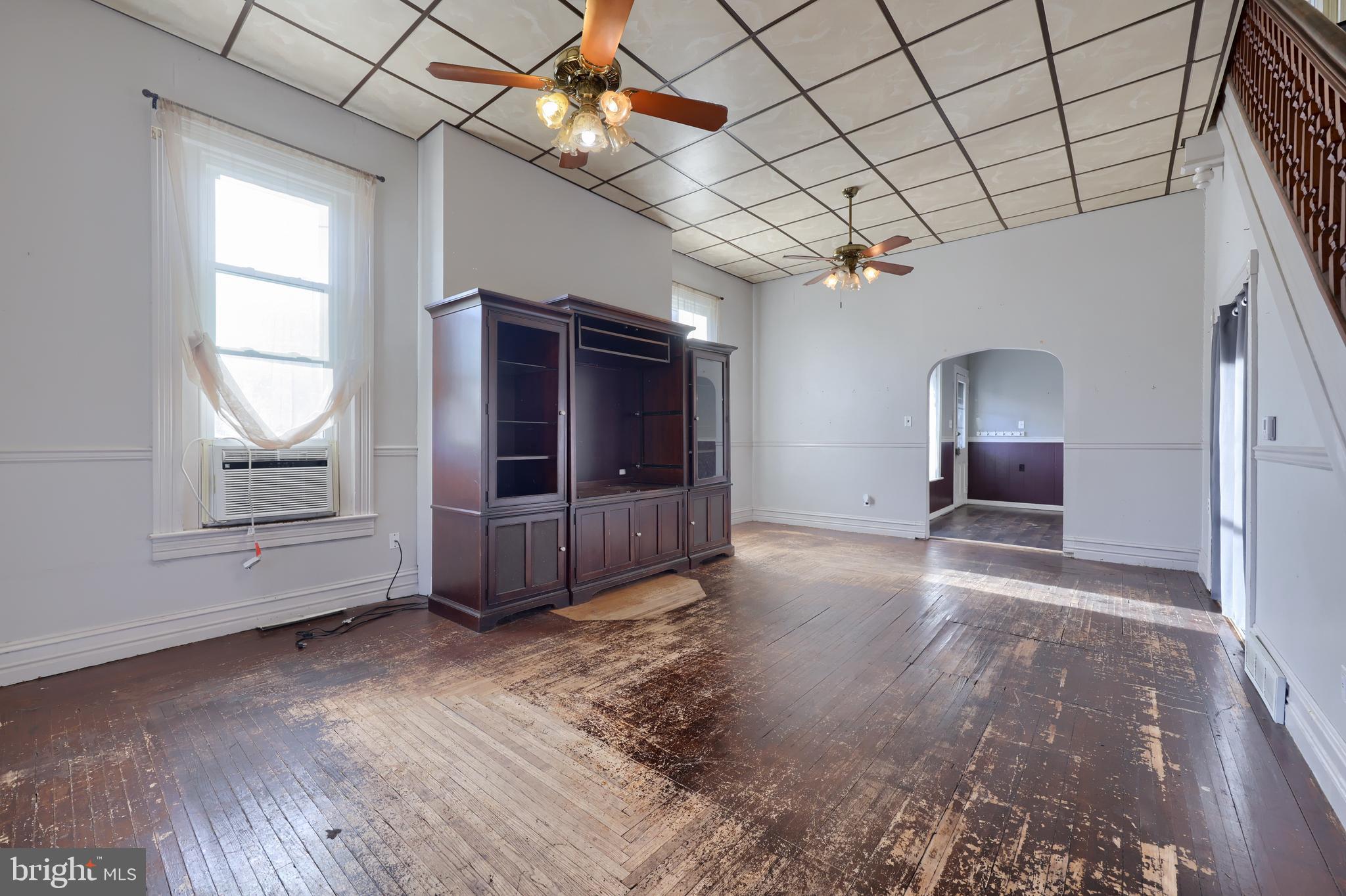 20 ACRE WOODS - Residential