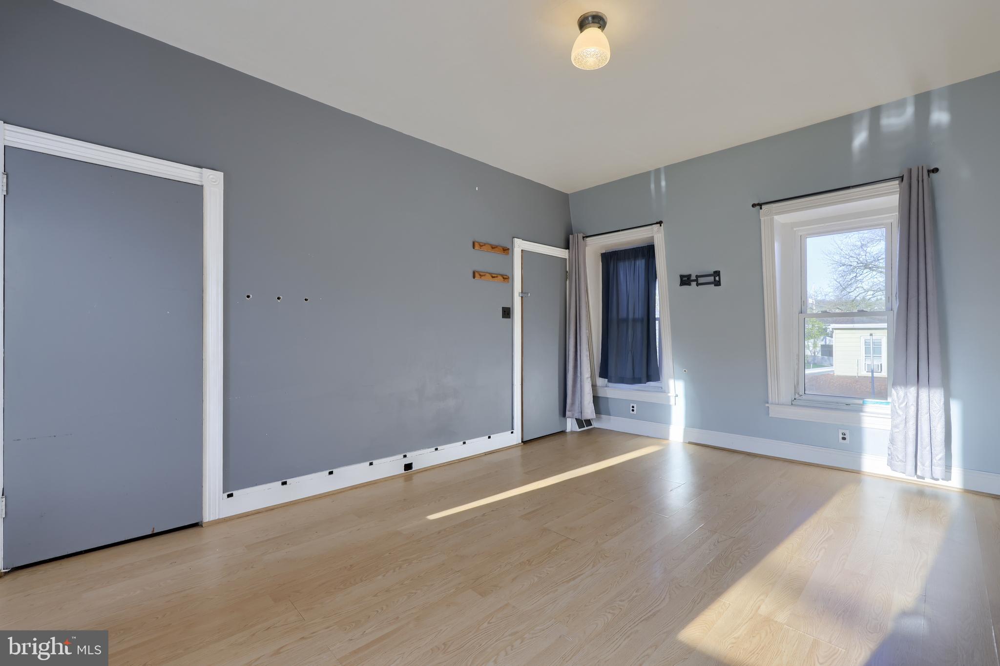 20 ACRE WOODS - Residential