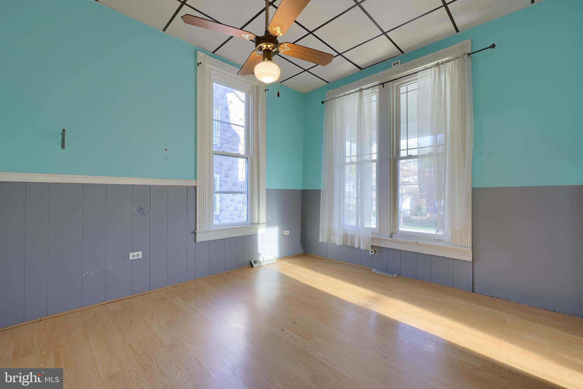 20 ACRE WOODS - Residential