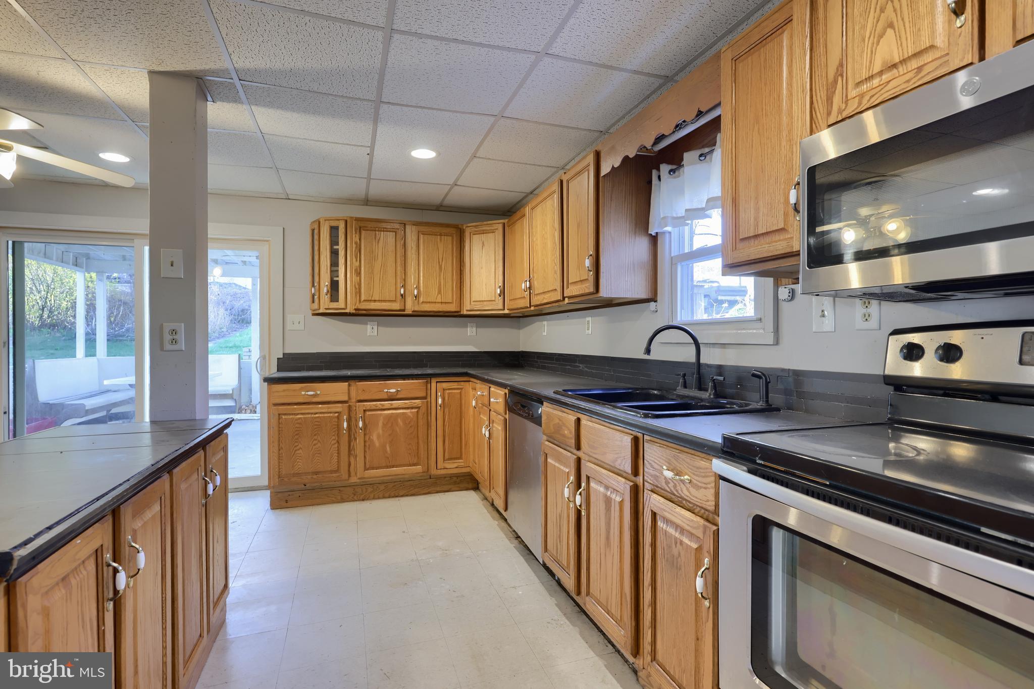 20 ACRE WOODS - Residential