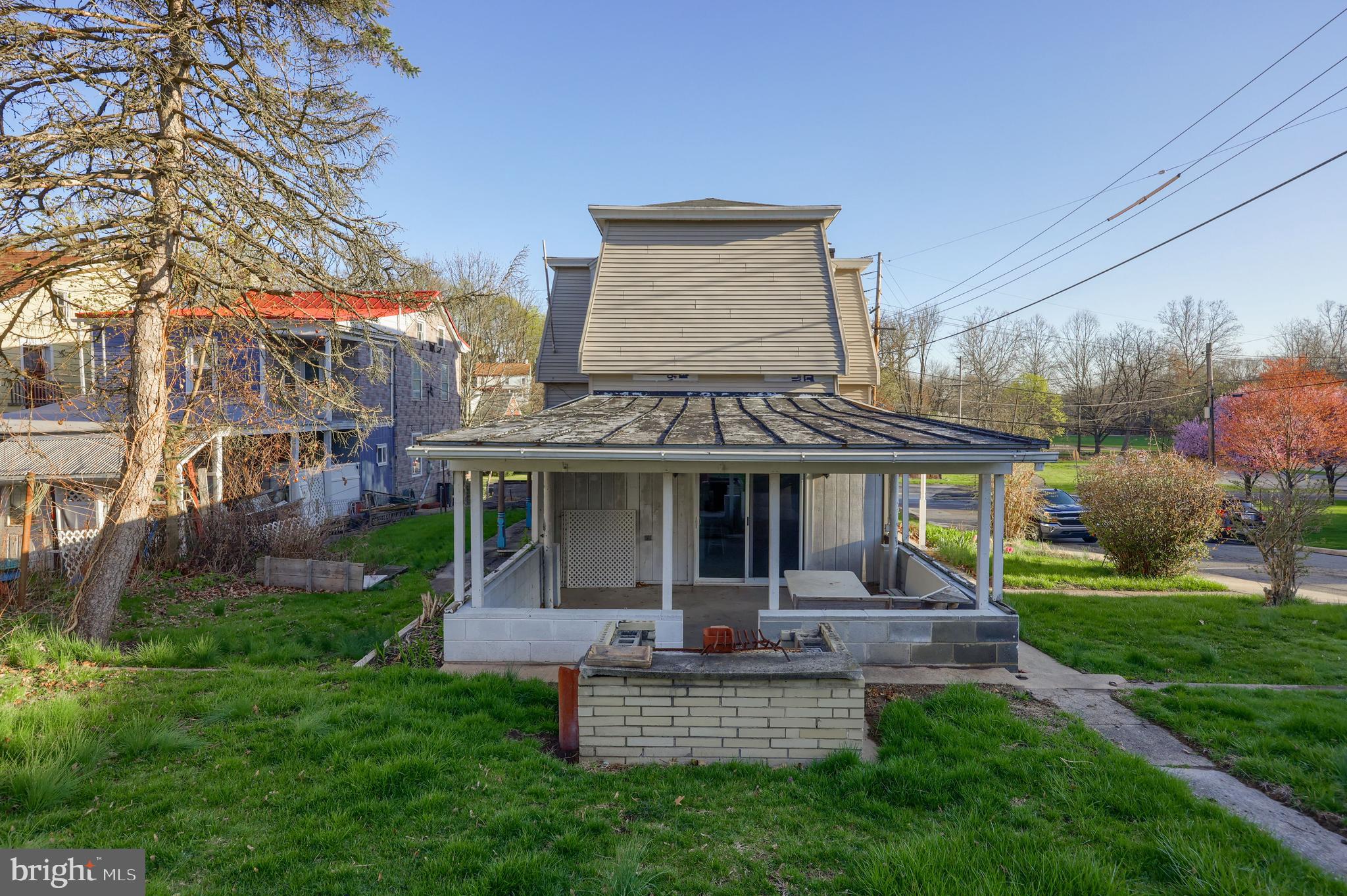 20 ACRE WOODS - Residential