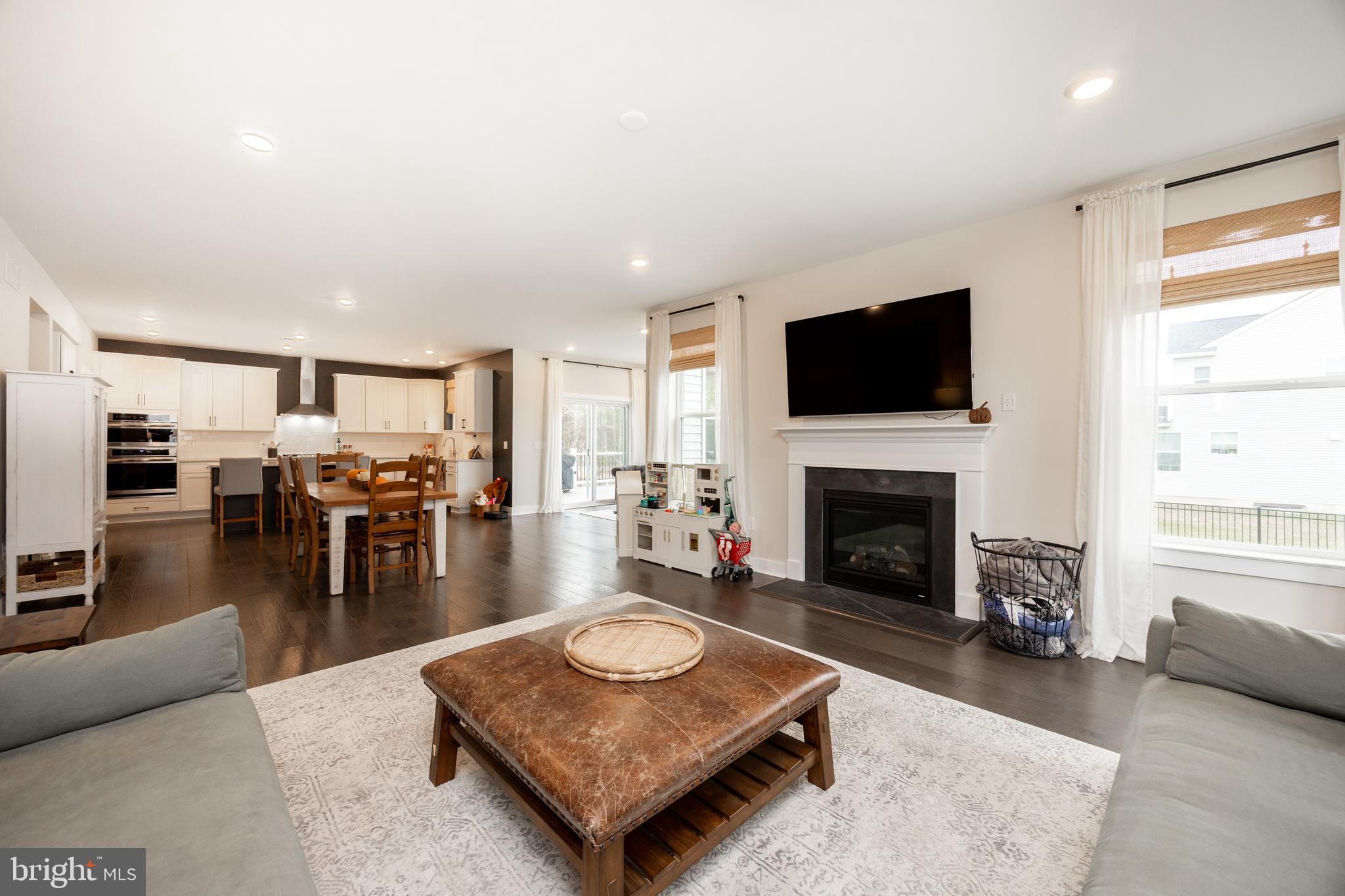 RESERVE AT WOODSIDE CREEK - Residential