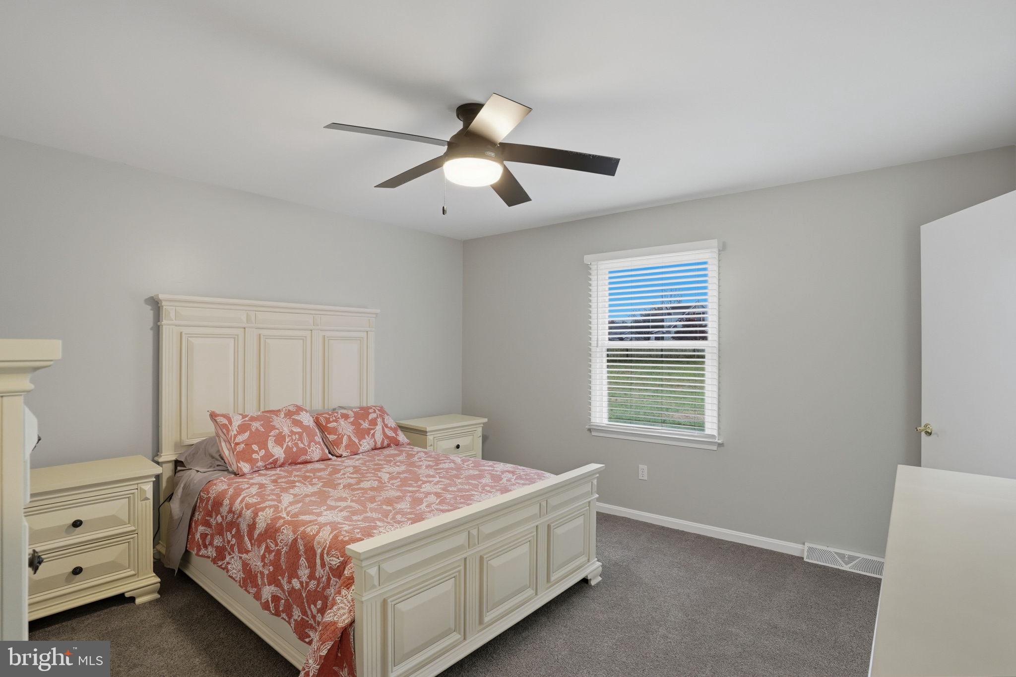 MISTY PINES - Residential