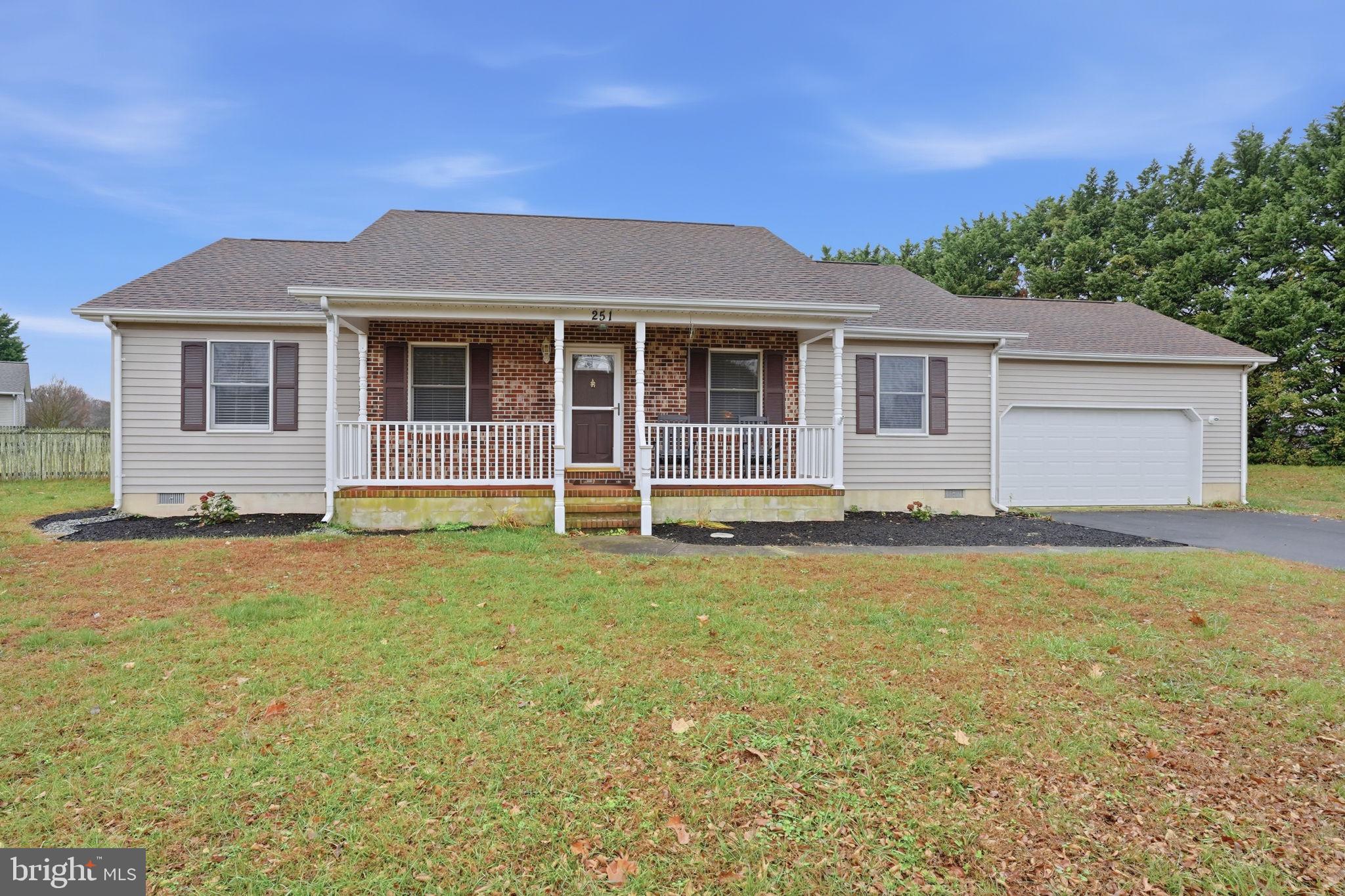 MISTY PINES - Residential