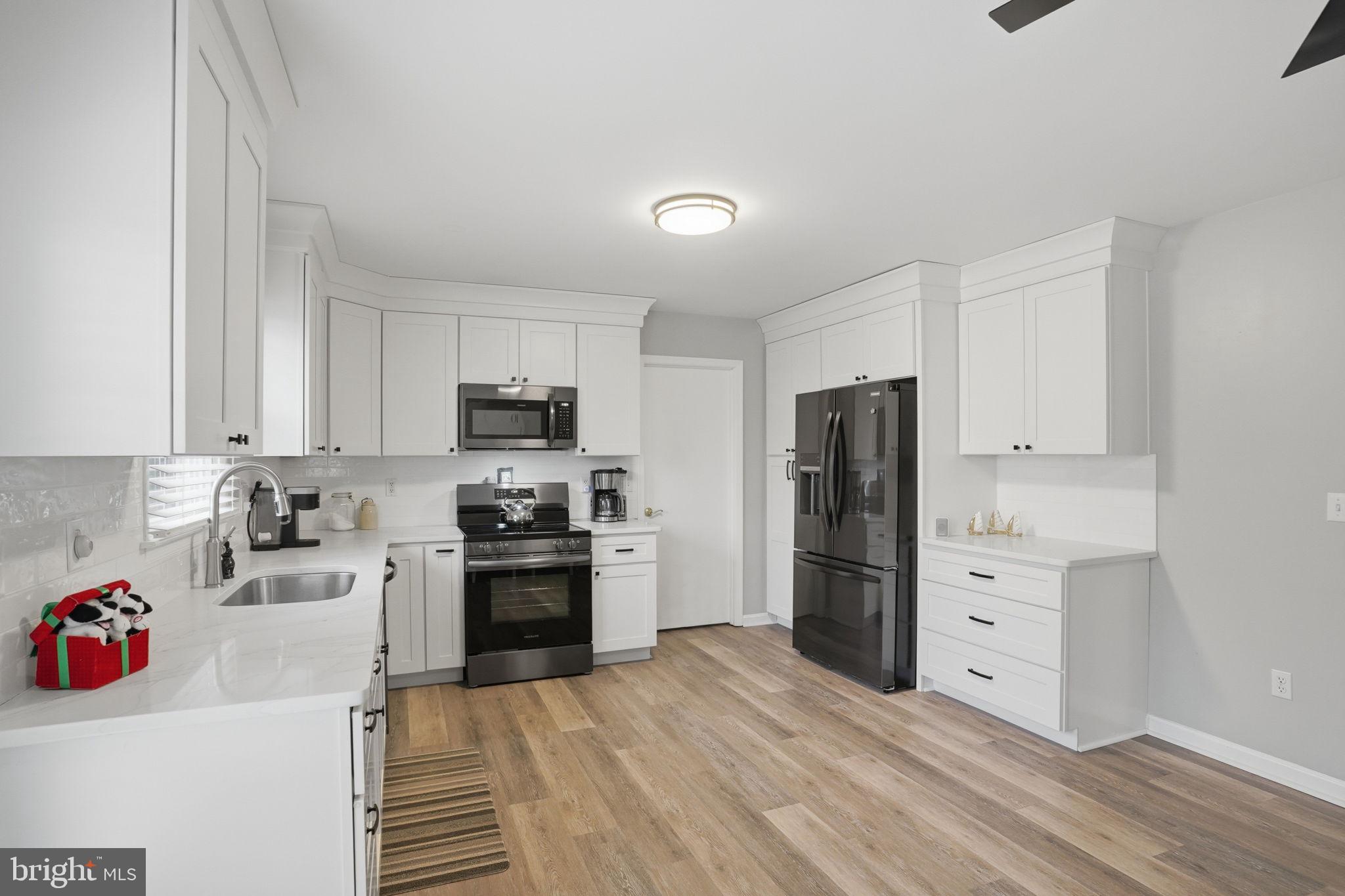 MISTY PINES - Residential