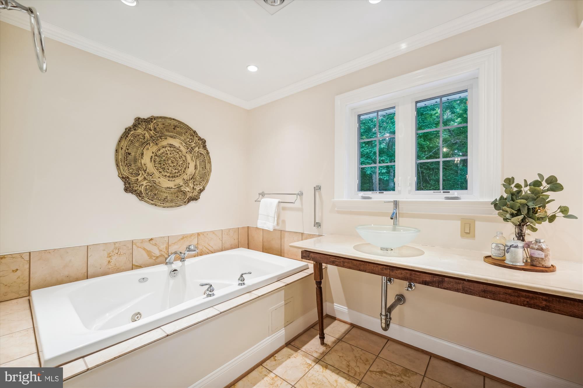 ELLENWOOD - Residential