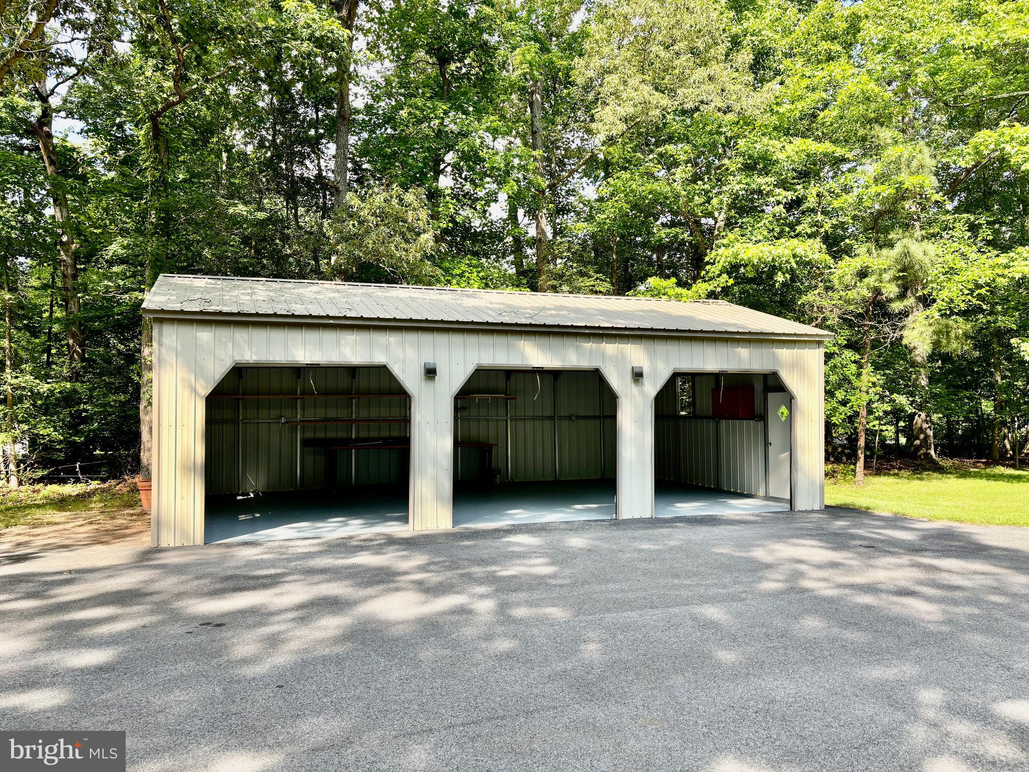 ELLENWOOD - Residential