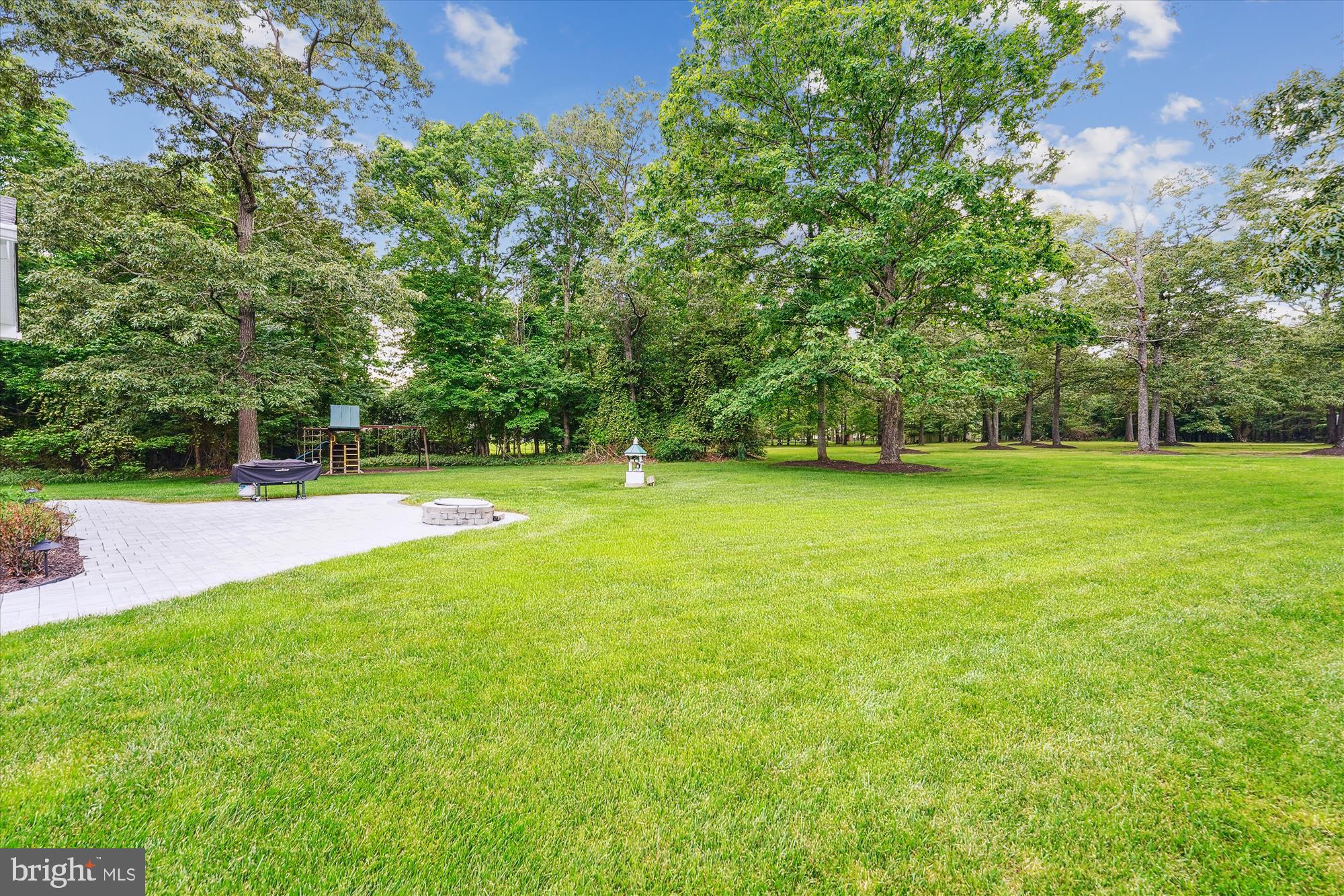 ELLENWOOD - Residential