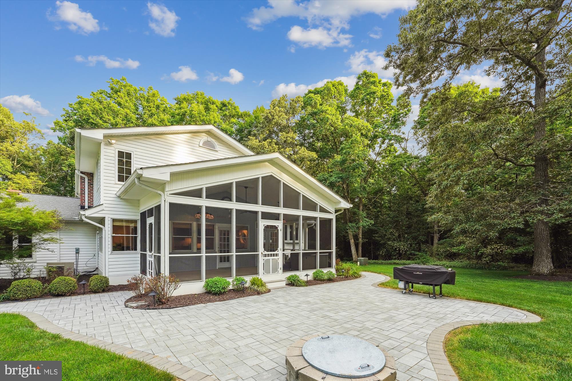 ELLENWOOD - Residential