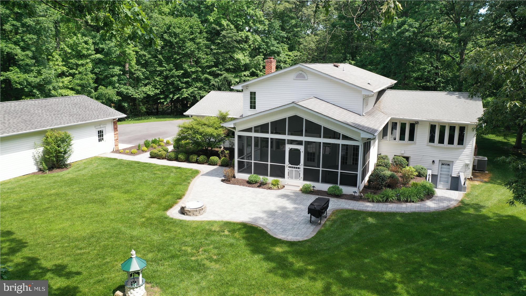 ELLENWOOD - Residential