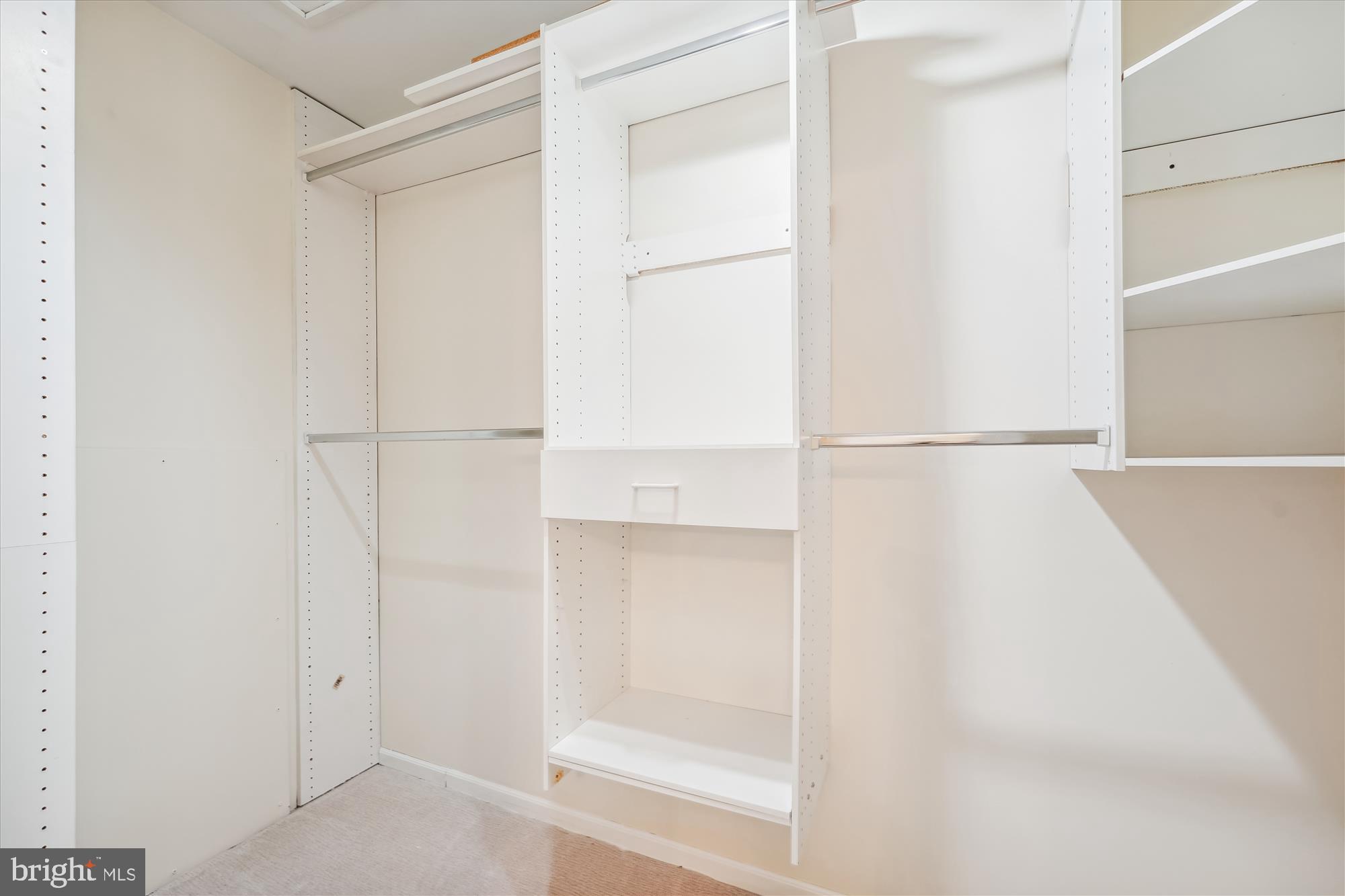 ELLENWOOD - Residential