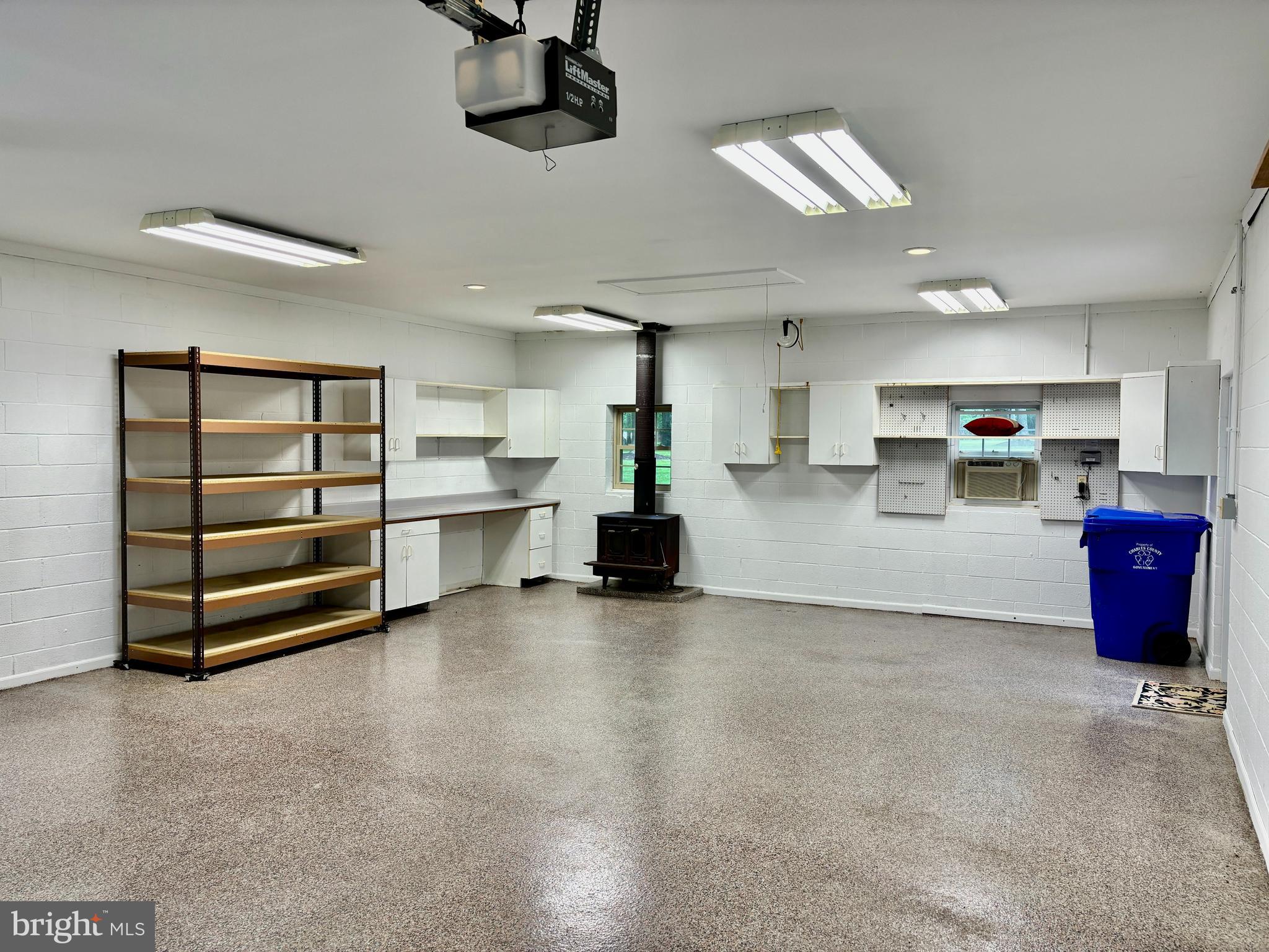 ELLENWOOD - Residential