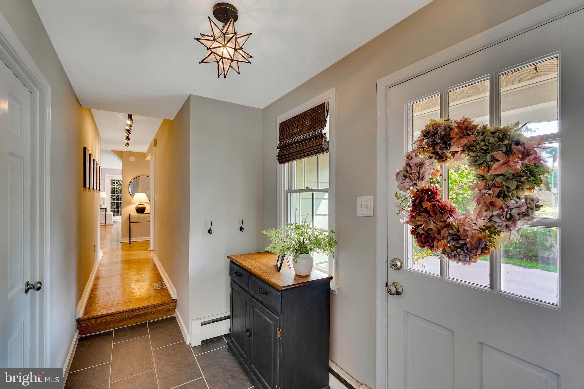 Flourtown, Pennsylvania 19031, United States, 4 Bedrooms Bedrooms, ,2 BathroomsBathrooms,Residential,Pending,211887