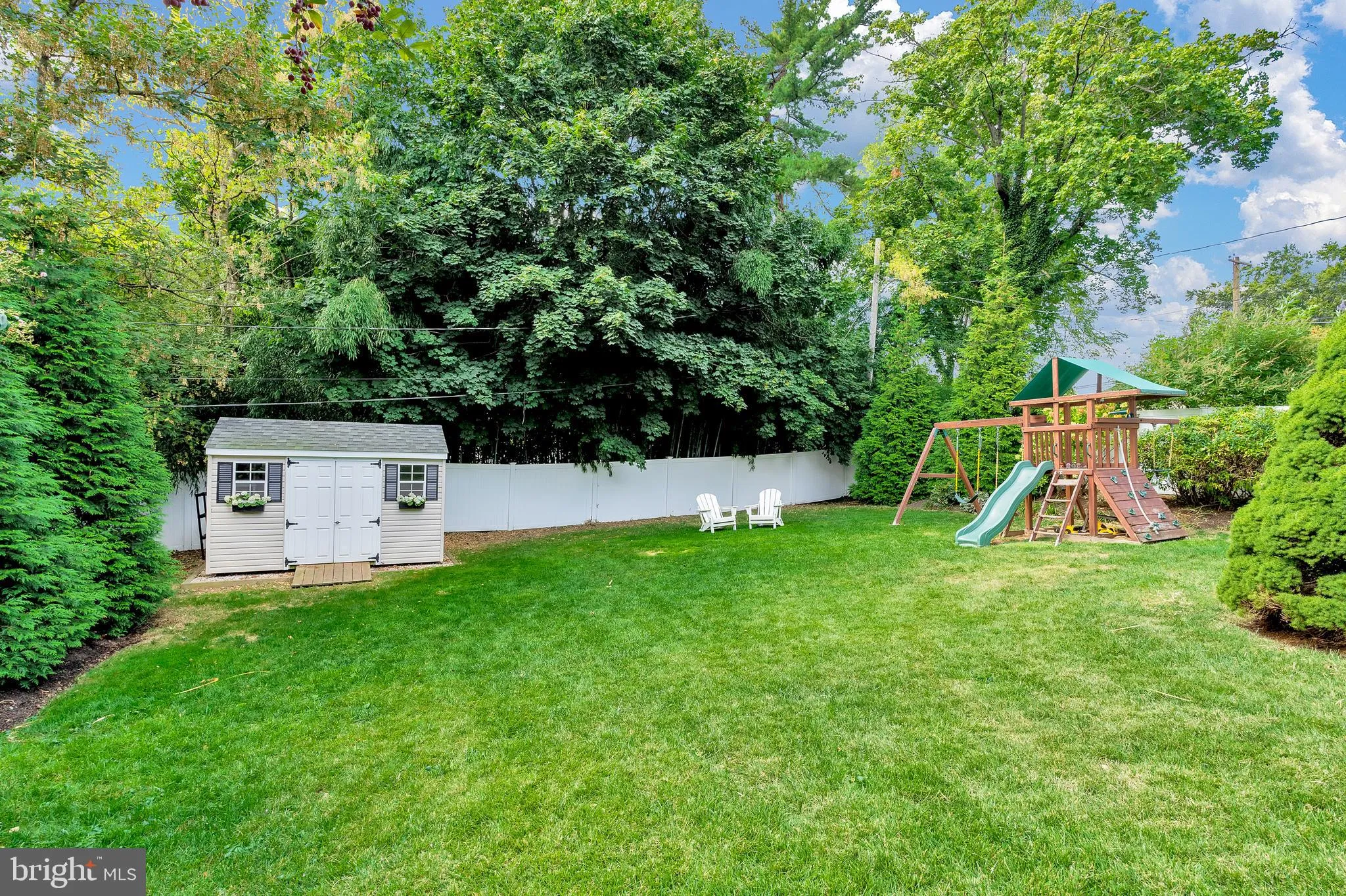 Flourtown, Pennsylvania 19031, United States, 4 Bedrooms Bedrooms, ,2 BathroomsBathrooms,Residential,Pending,211887