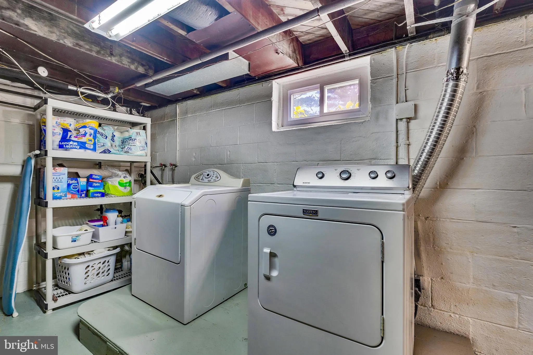 Flourtown, Pennsylvania 19031, United States, 4 Bedrooms Bedrooms, ,2 BathroomsBathrooms,Residential,Pending,211887