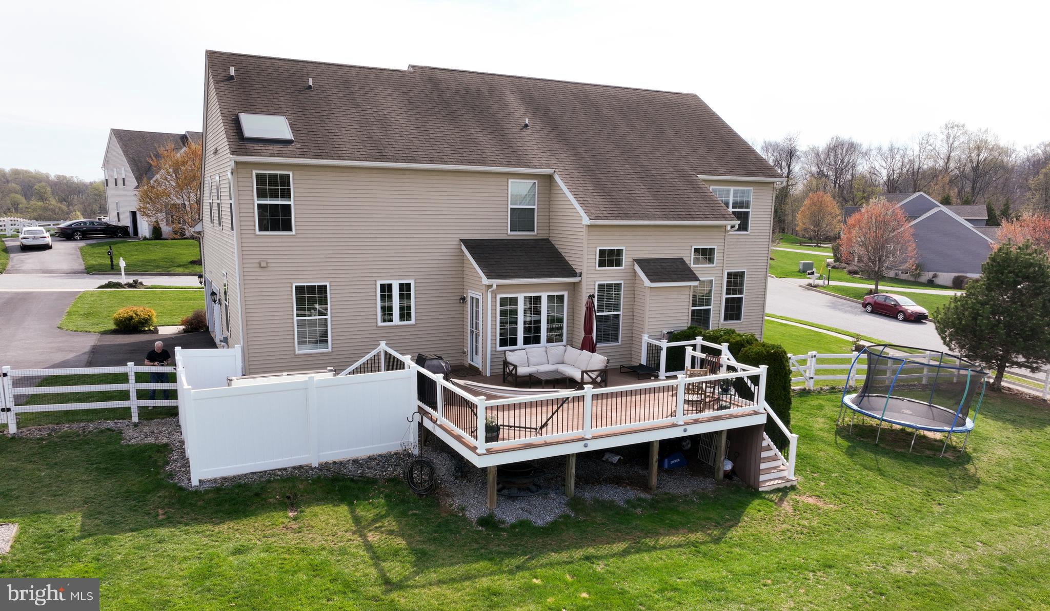 VALLEY FARM ESTATES - Residential