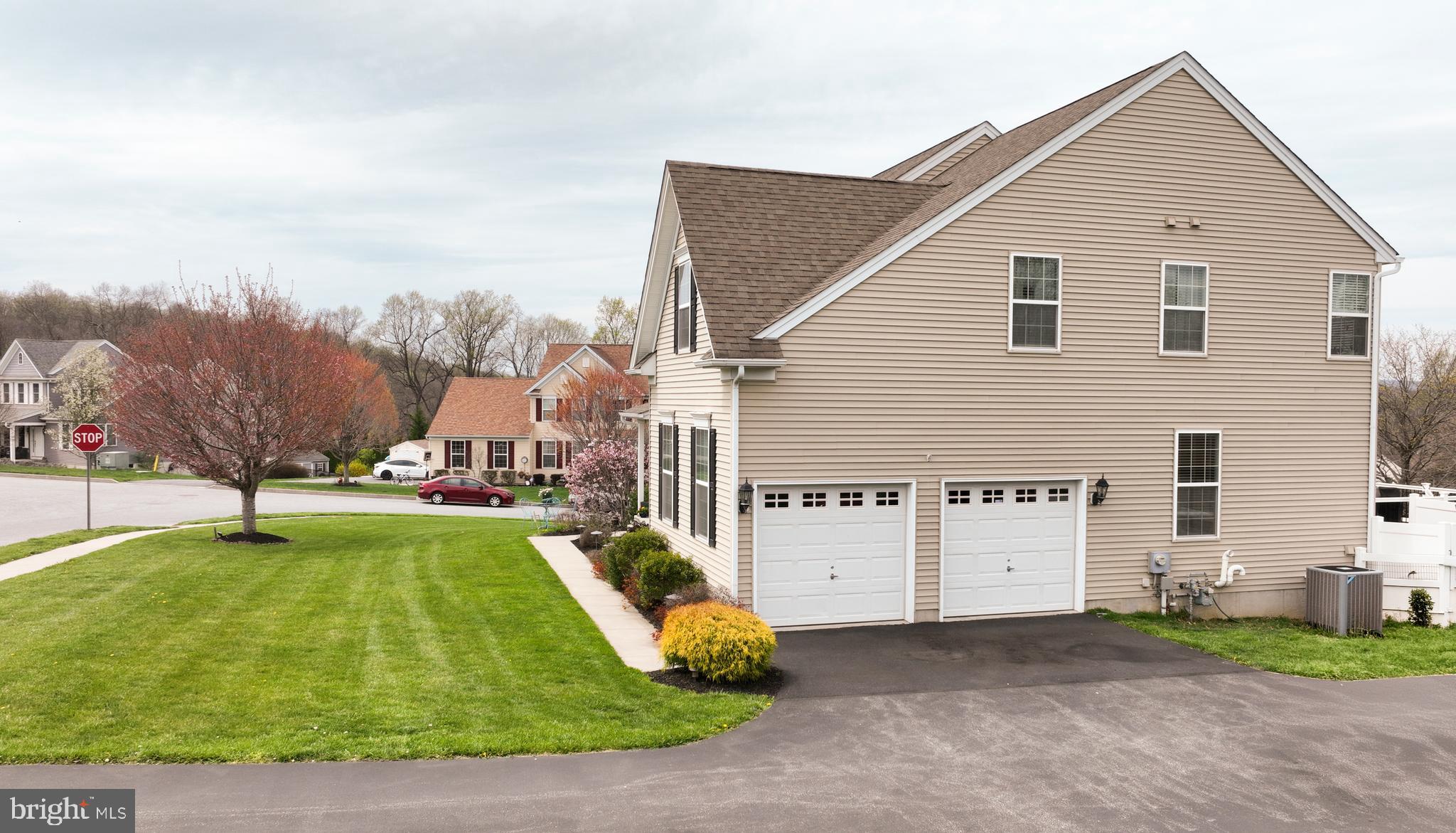 VALLEY FARM ESTATES - Residential