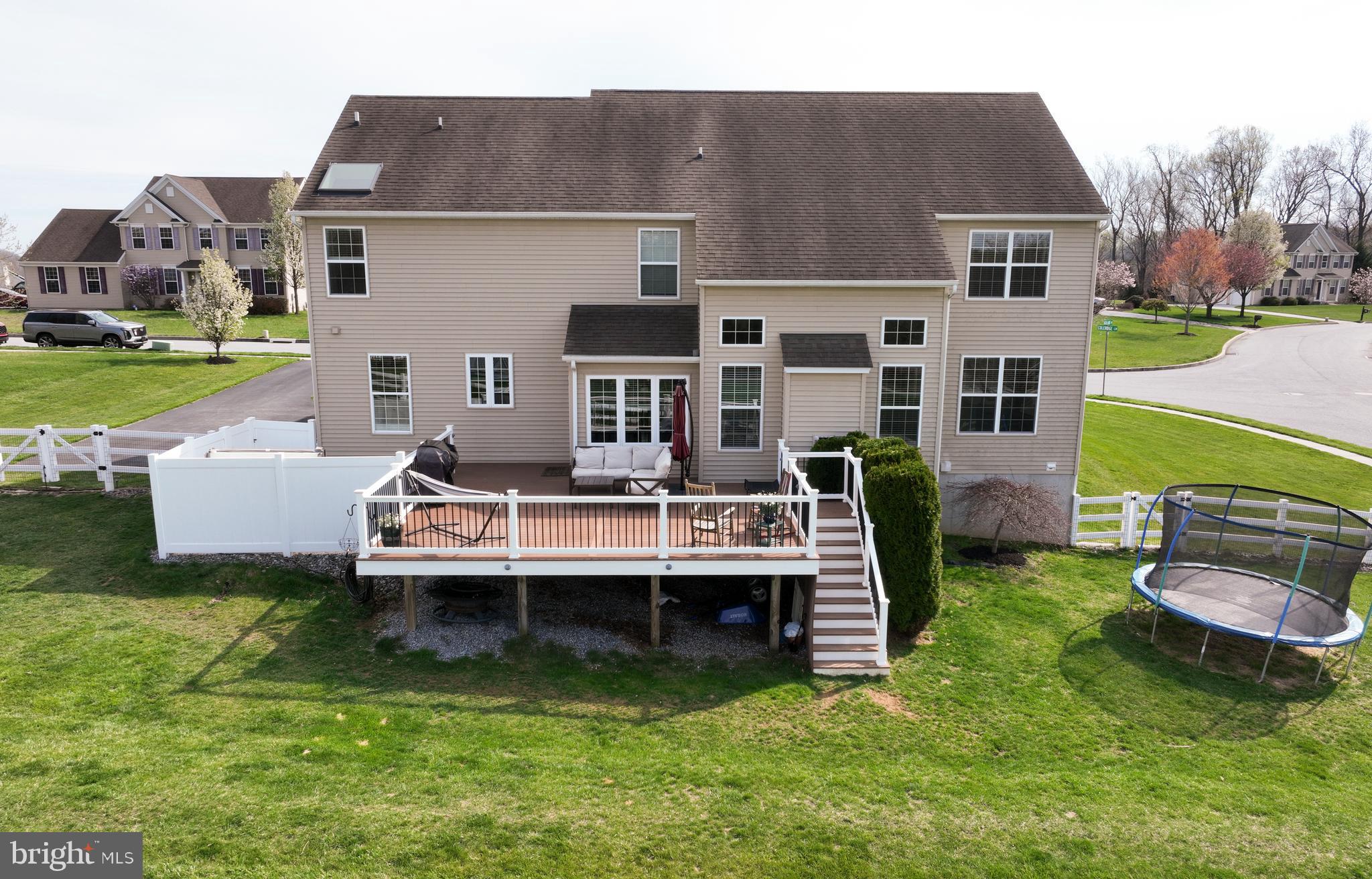 VALLEY FARM ESTATES - Residential