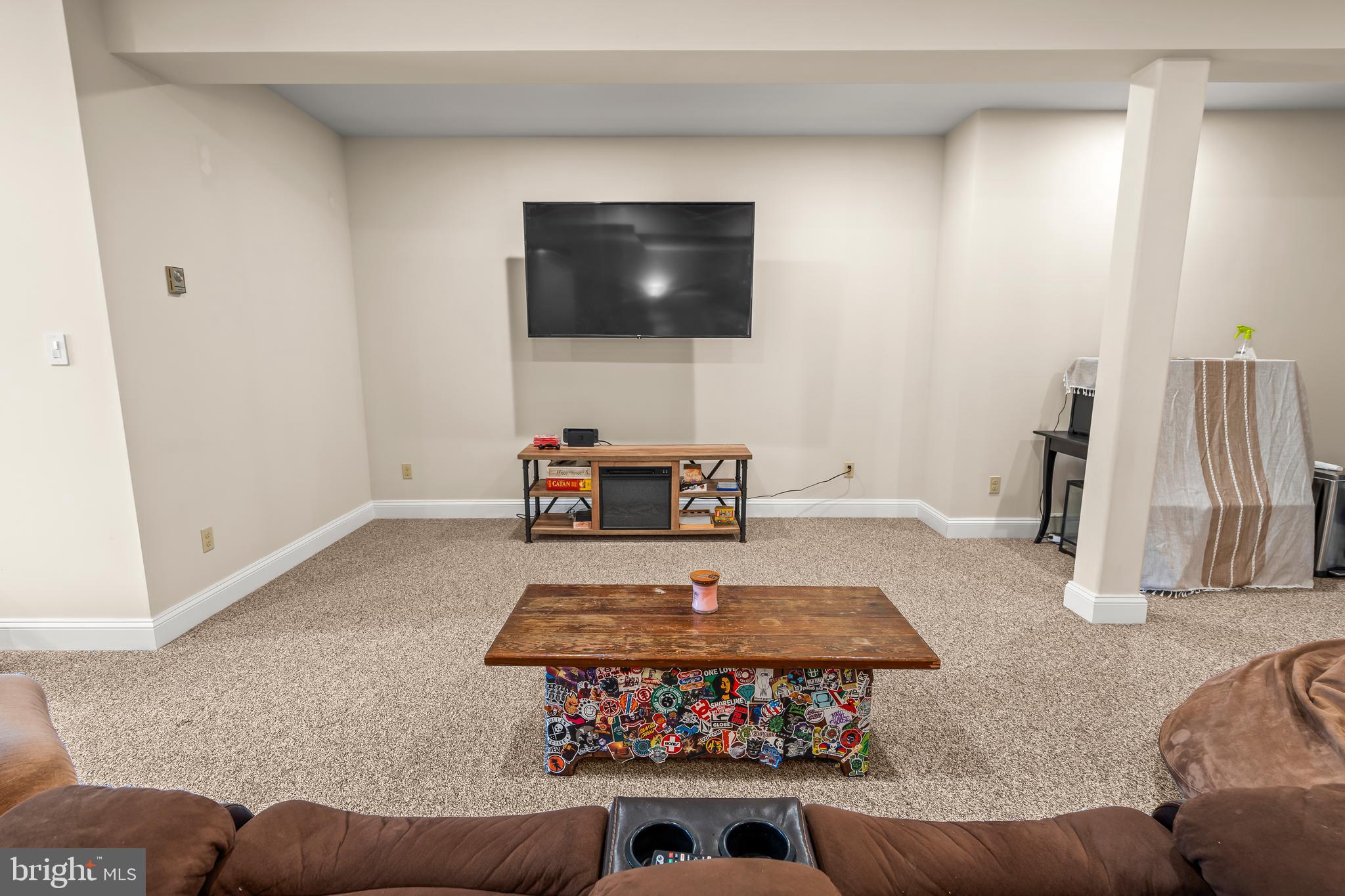 VALLEY FARM ESTATES - Residential