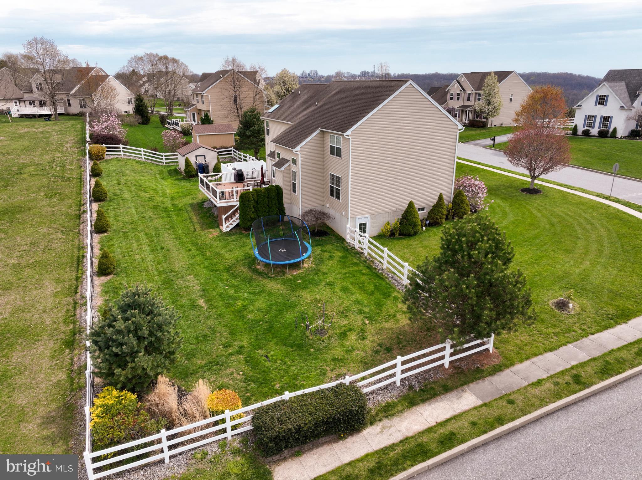 VALLEY FARM ESTATES - Residential