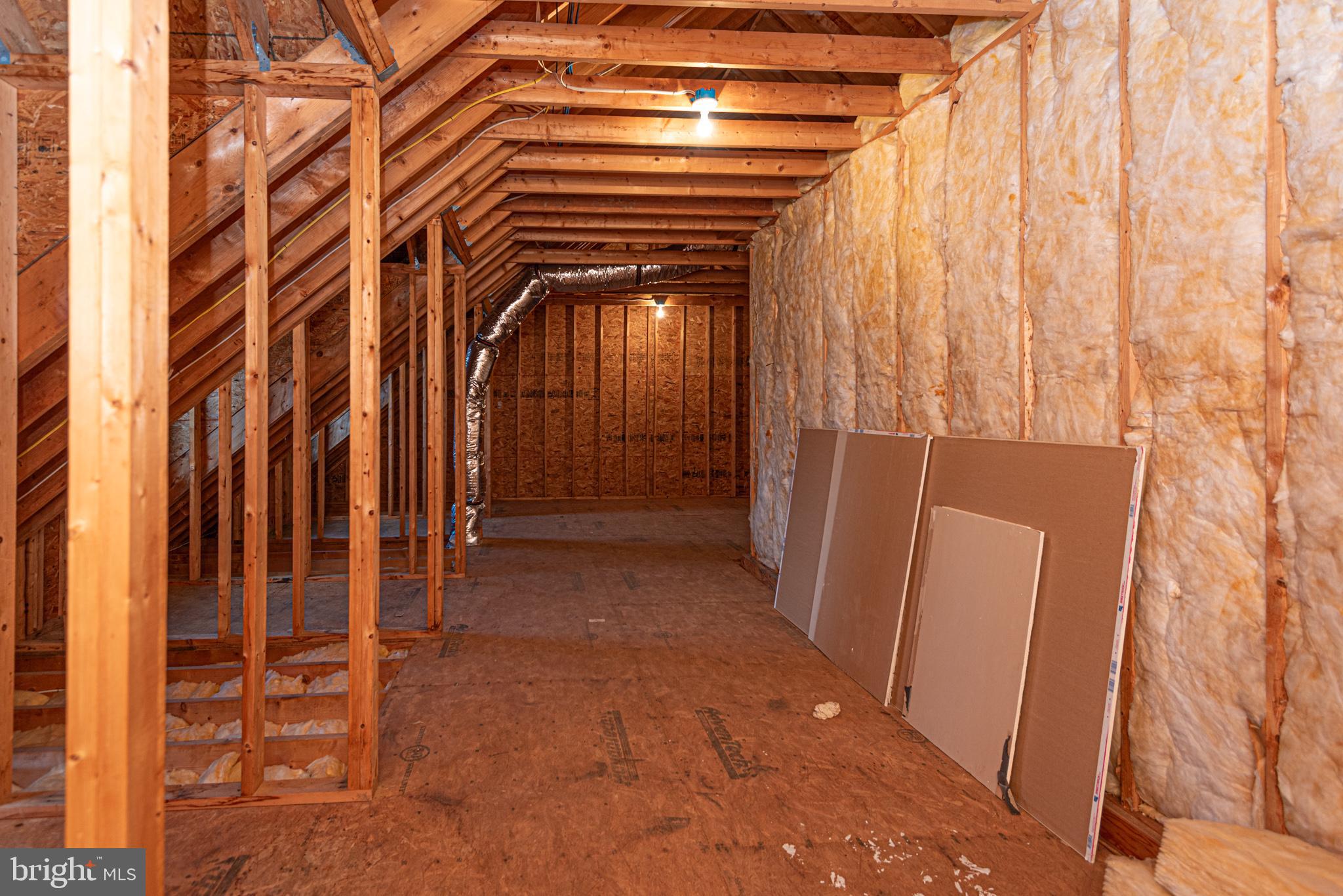 BUTTERCUP COURT - Residential