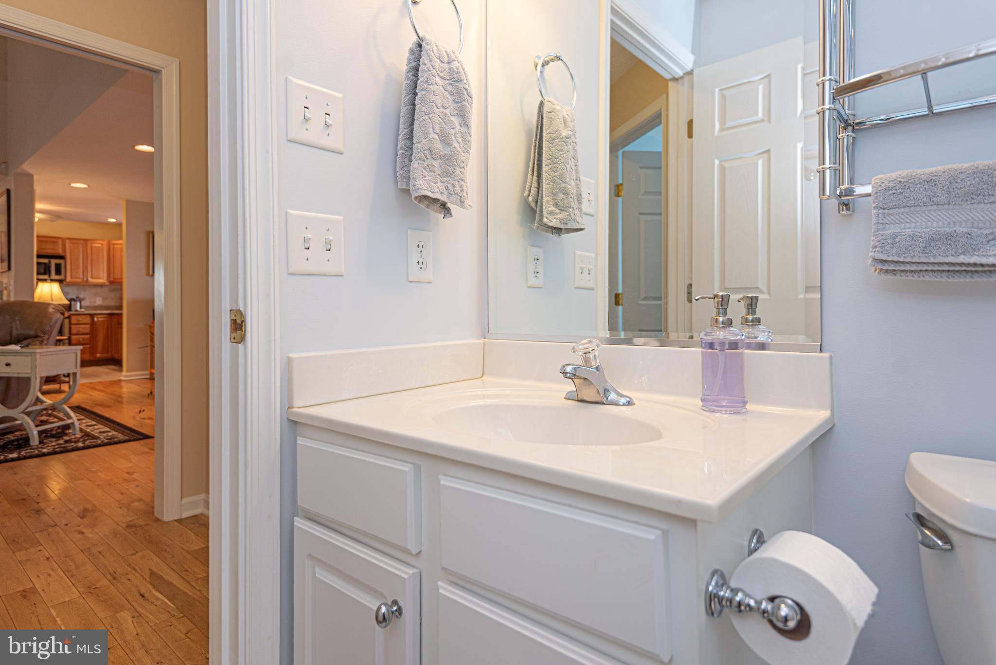 BUTTERCUP COURT - Residential