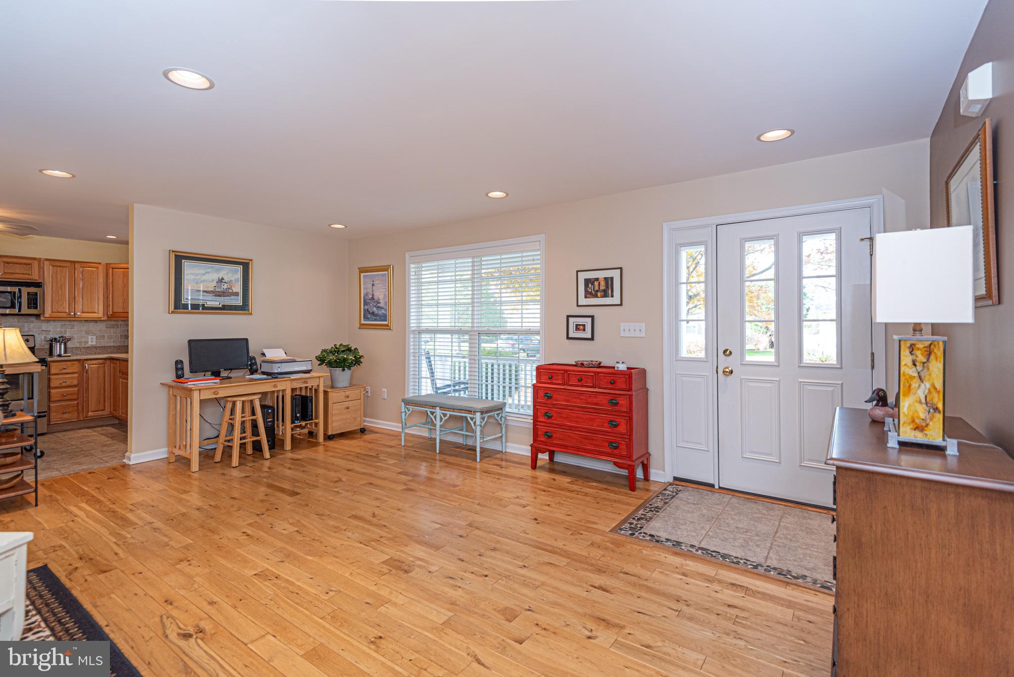 BUTTERCUP COURT - Residential