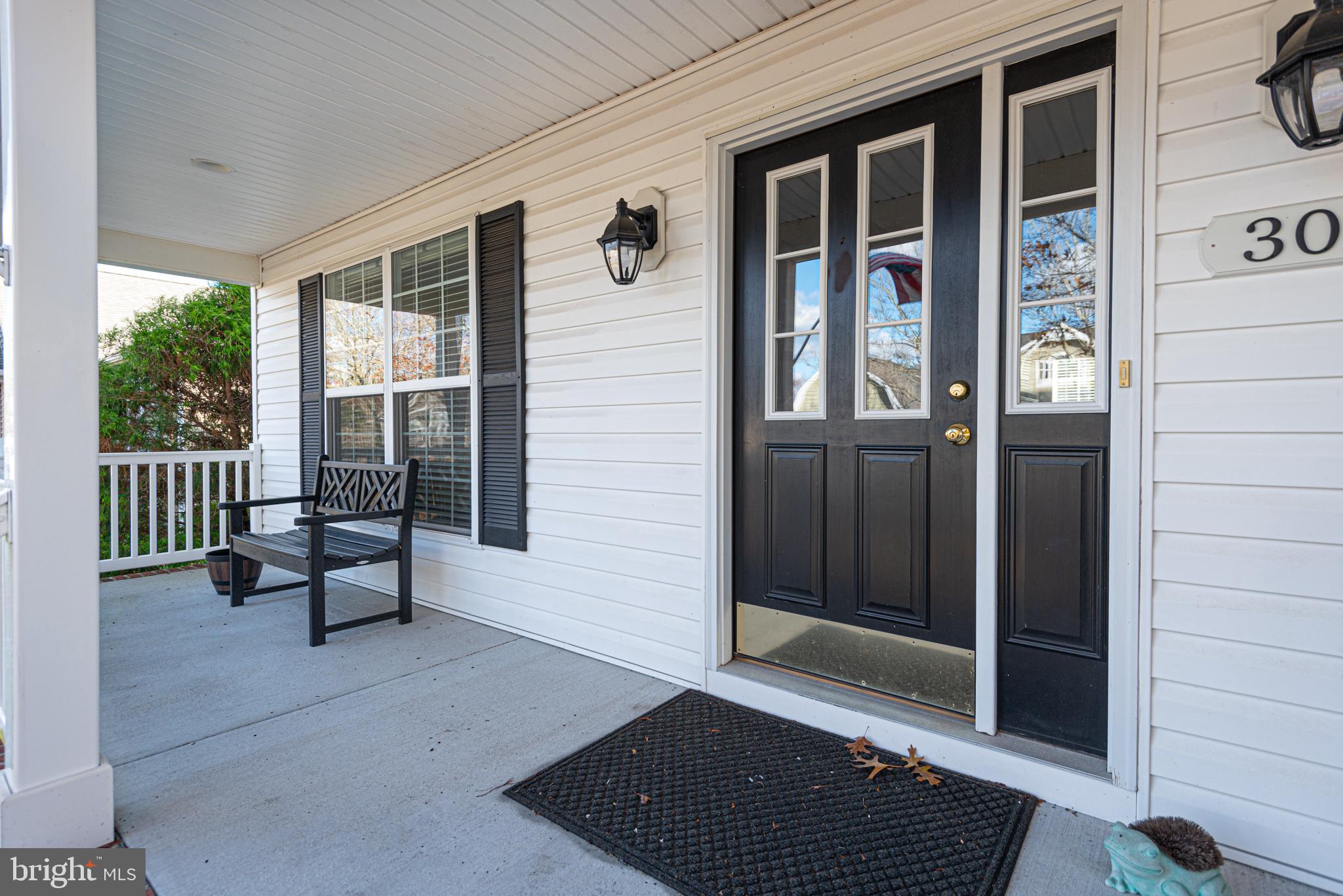 BUTTERCUP COURT - Residential