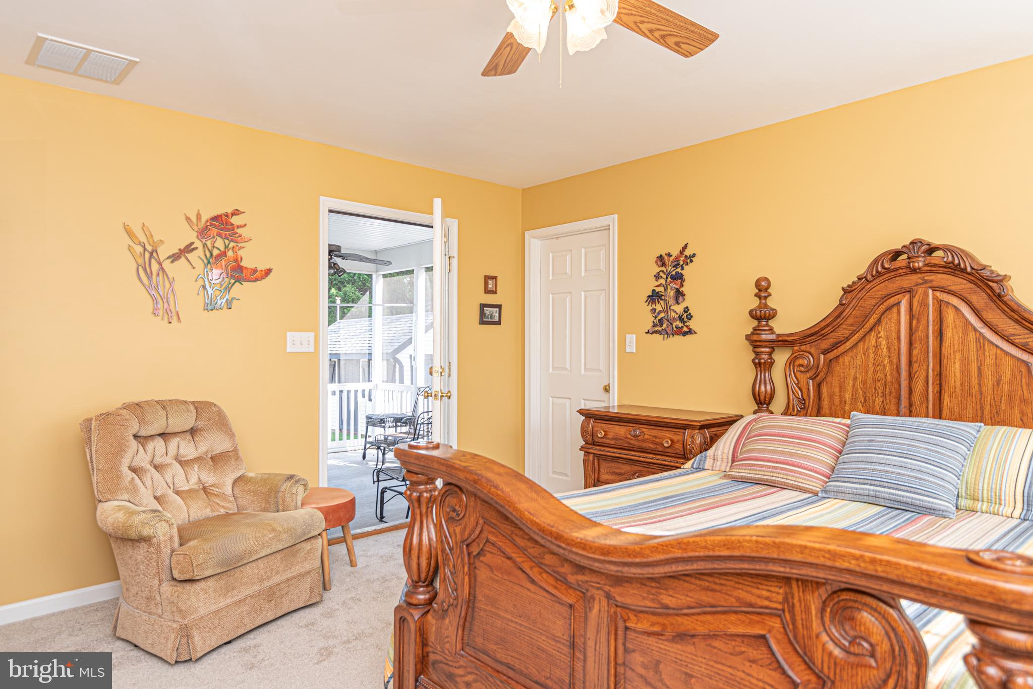 BUTTERCUP COURT - Residential