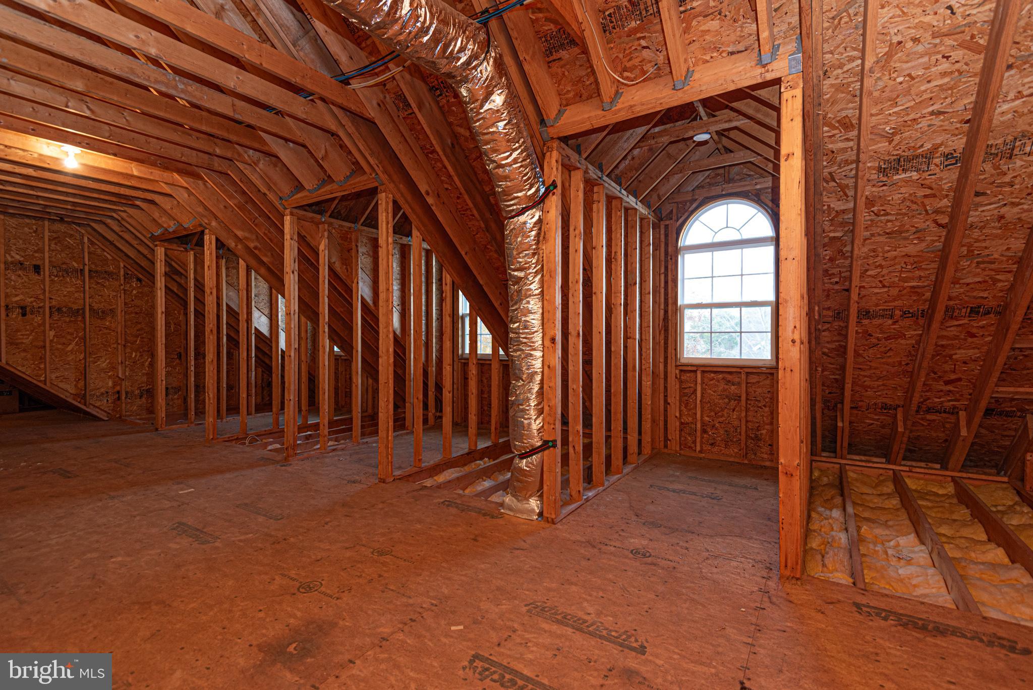 BUTTERCUP COURT - Residential