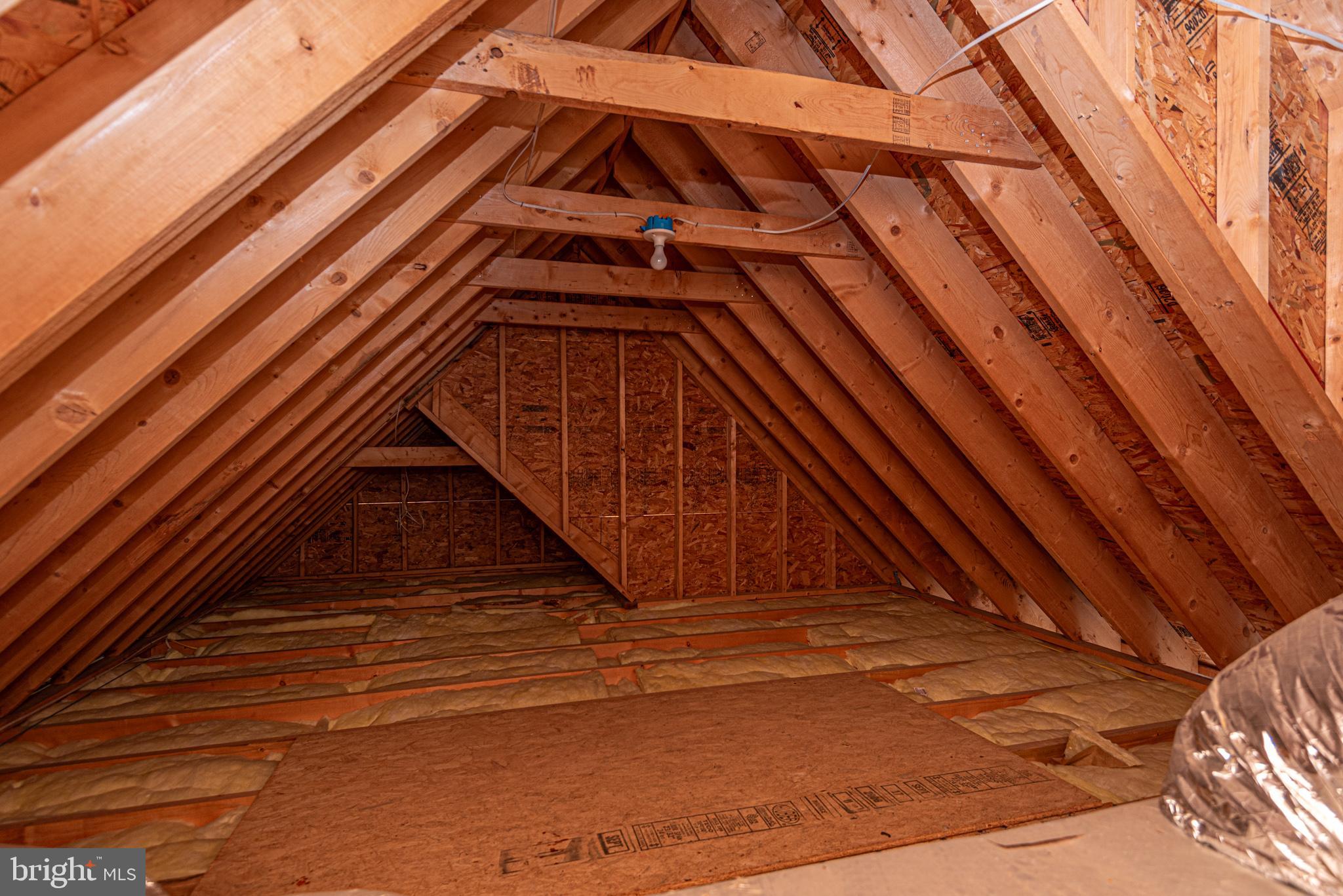 BUTTERCUP COURT - Residential