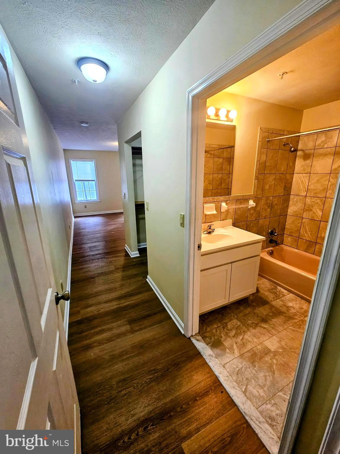 THE VILLAGES AT WILDEWOOD - Residential