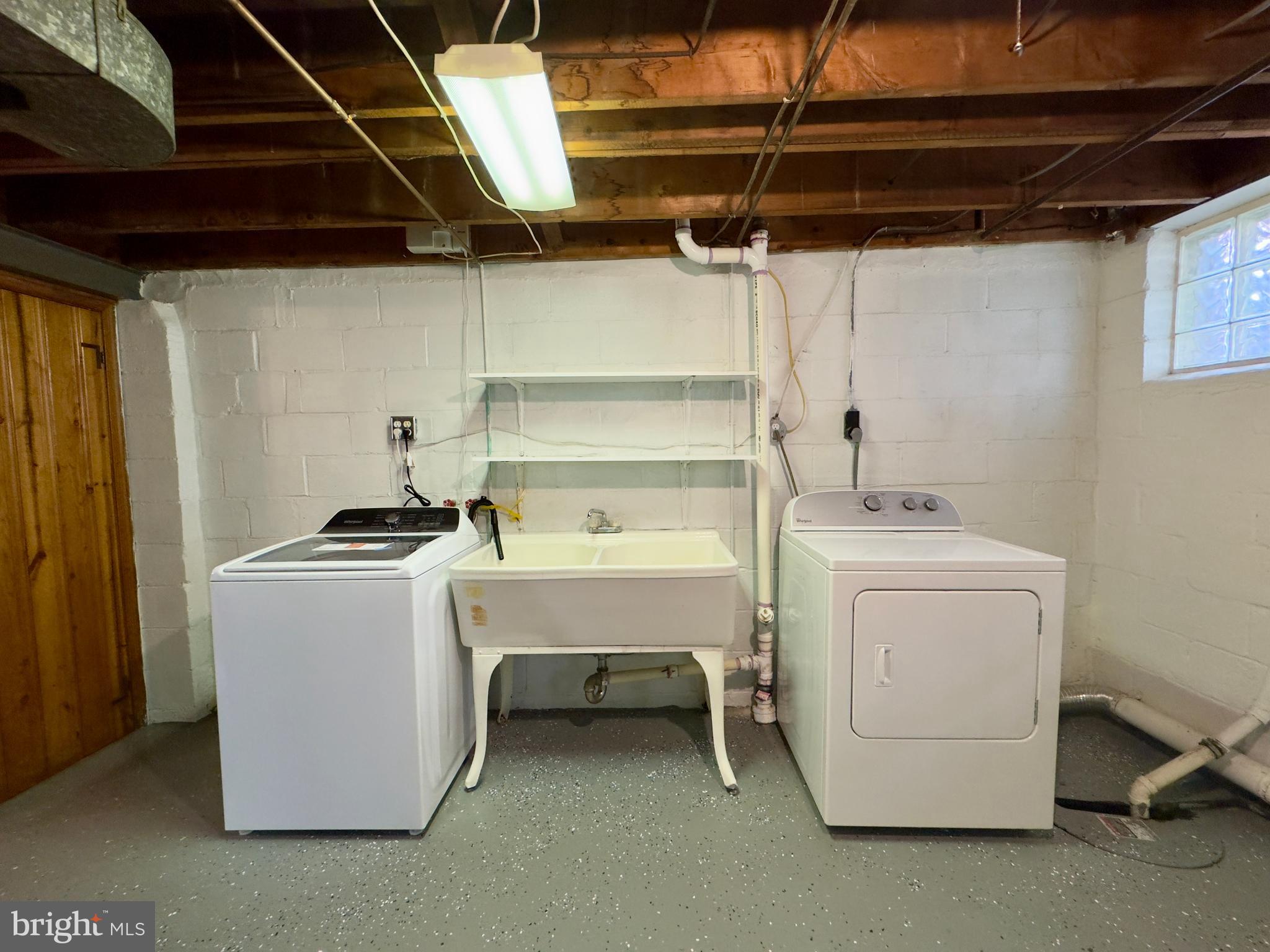 WEST EDMONDALE - Residential Lease