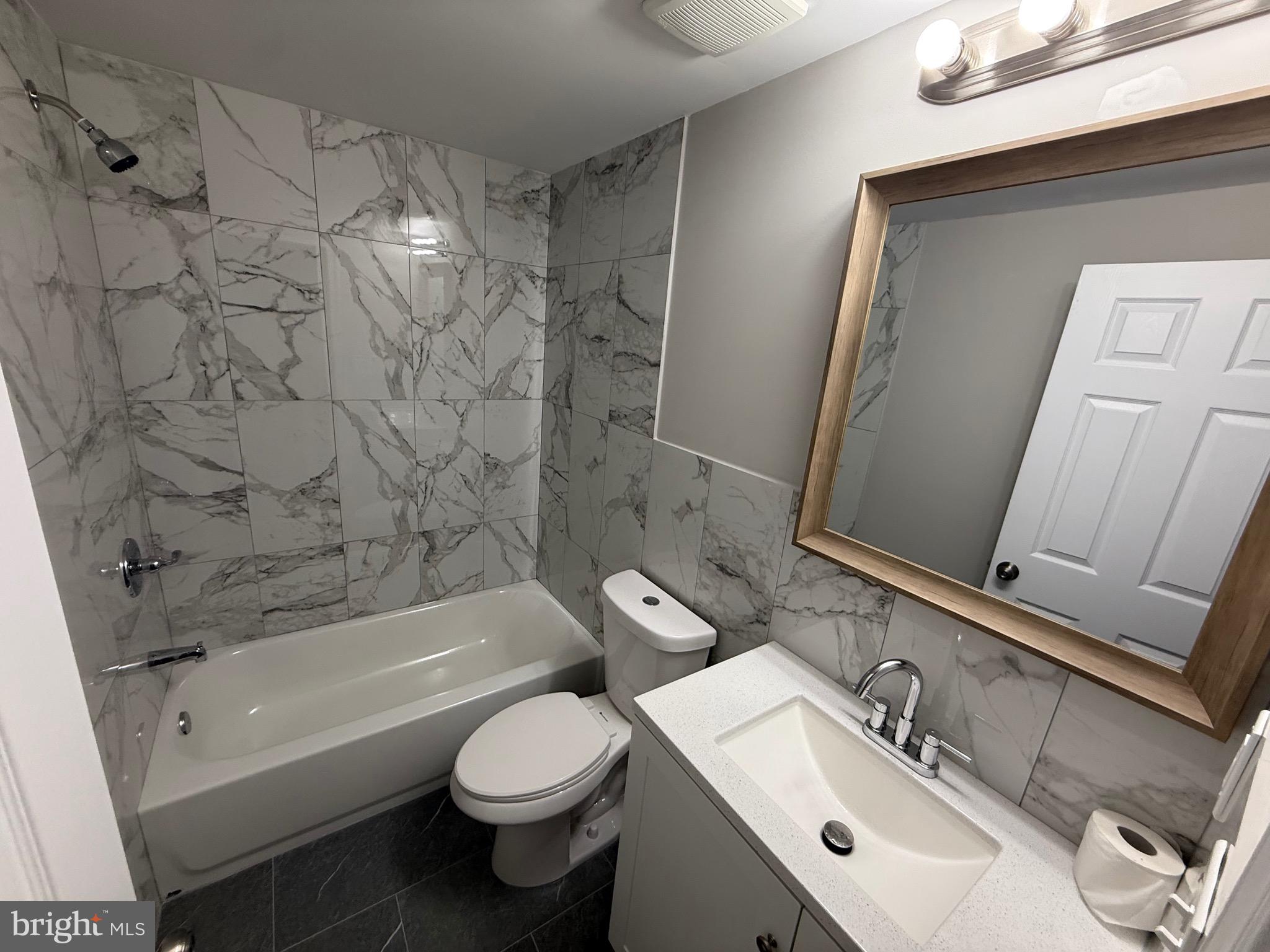 WEST OAK LANE - Residential