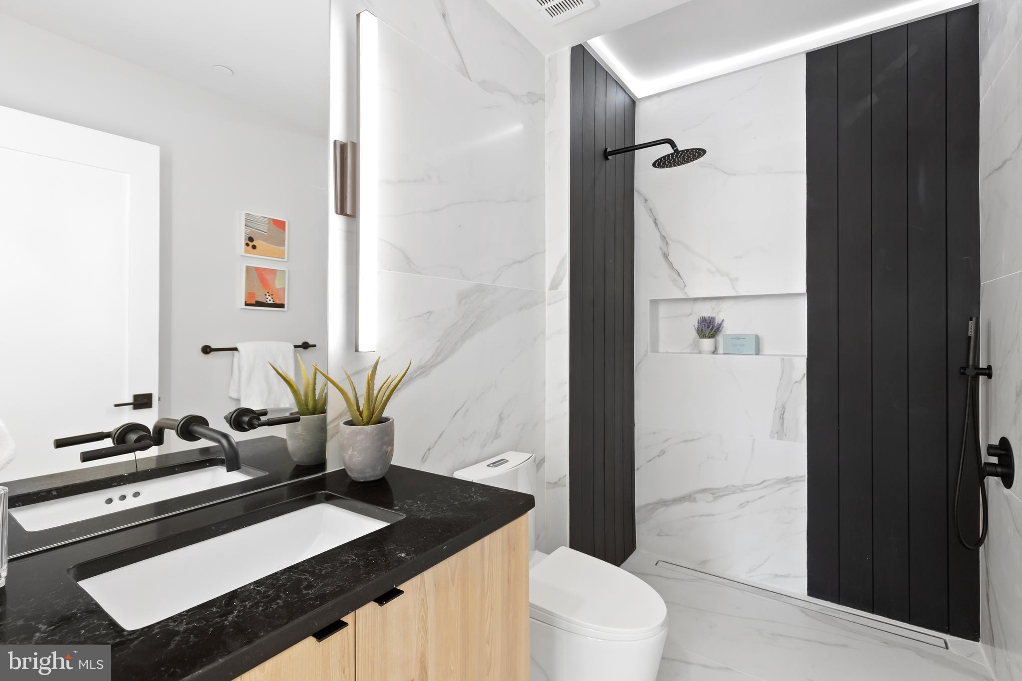 LOGAN/SHAW - Residential