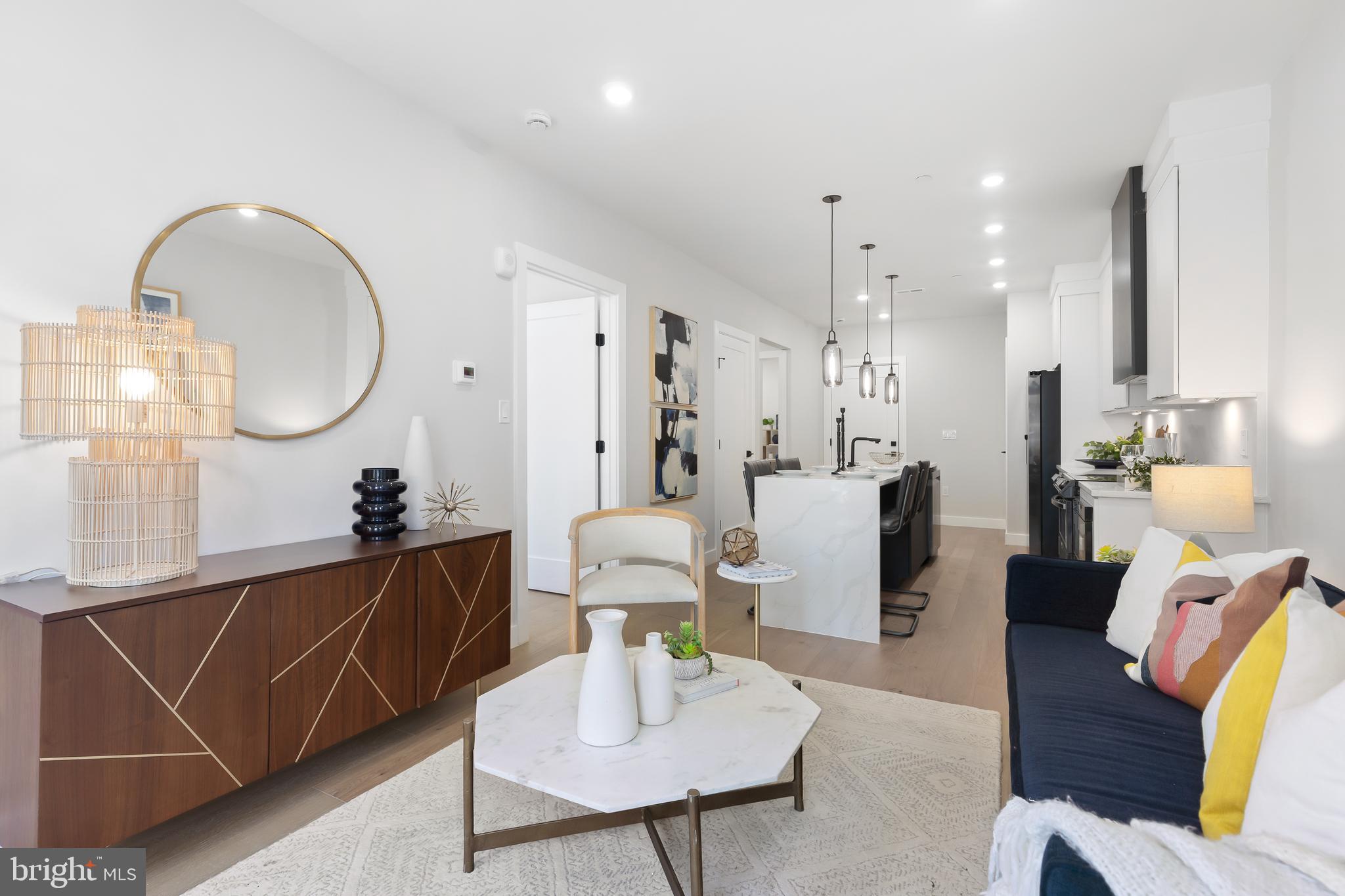 LOGAN/SHAW - Residential