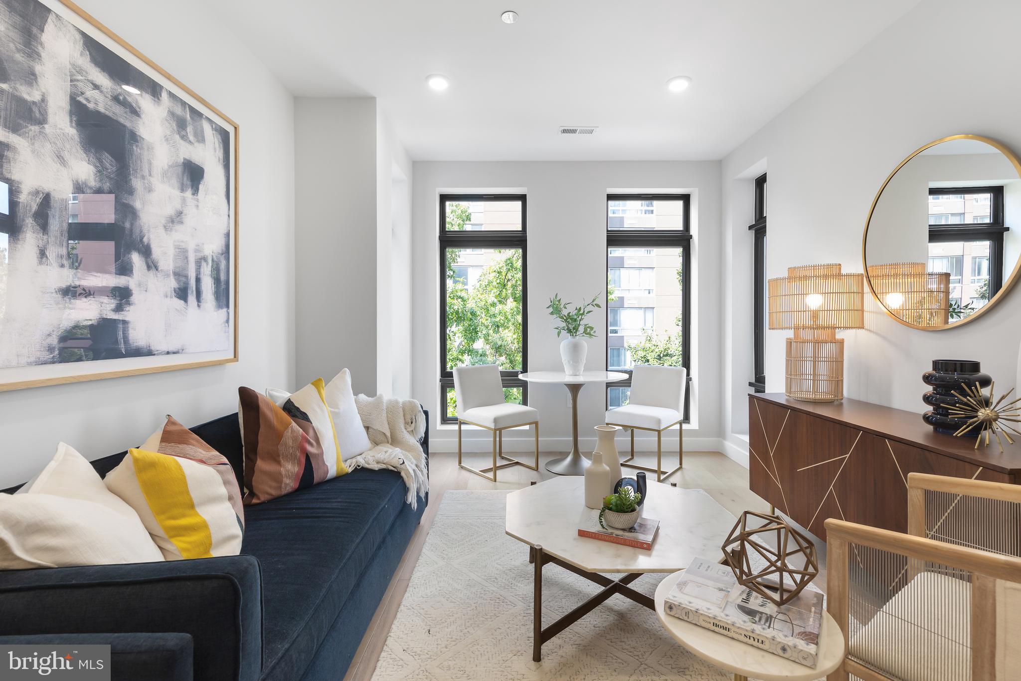 LOGAN/SHAW - Residential