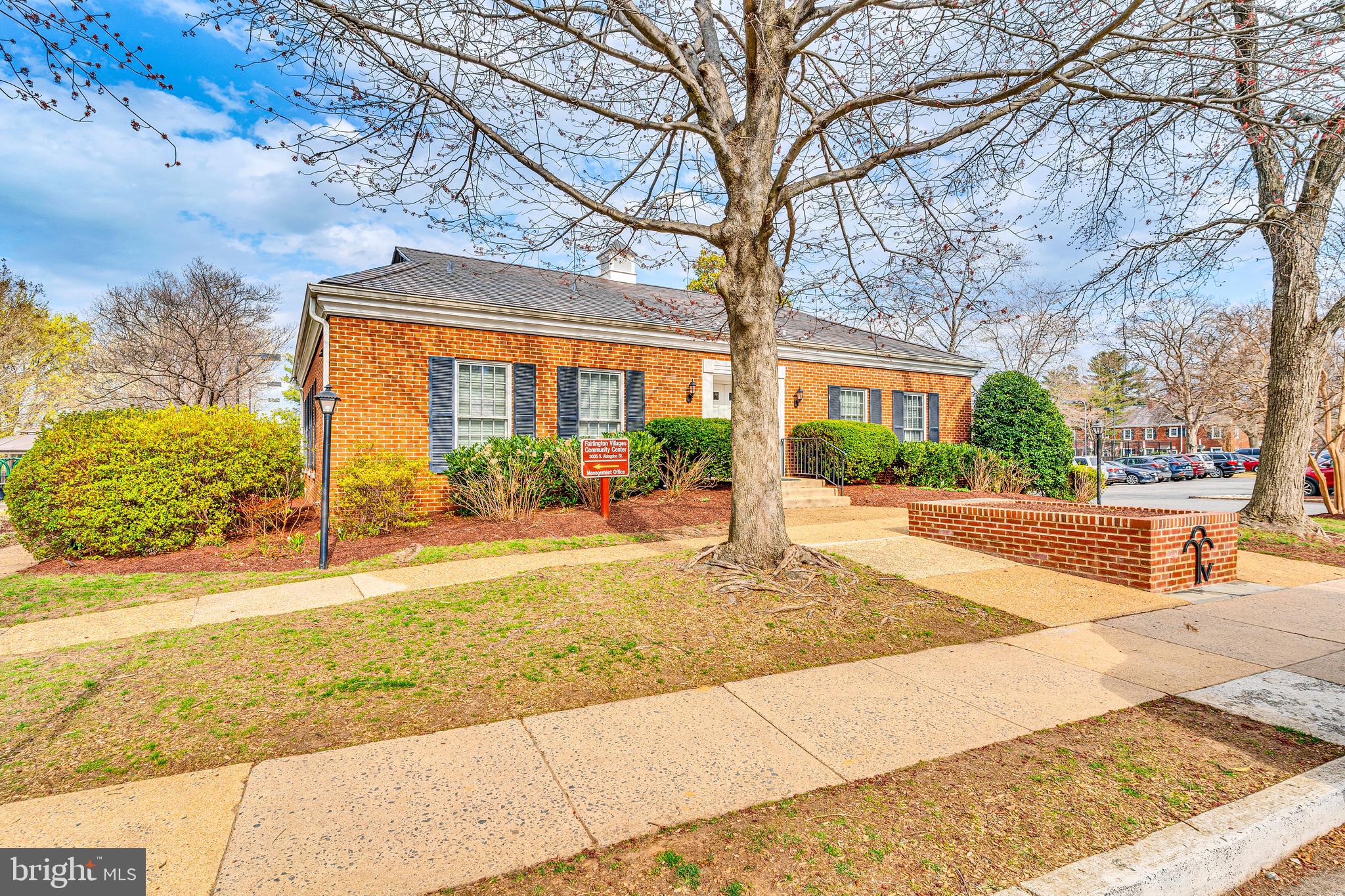 FAIRLINGTON VILLAGES - Residential Lease