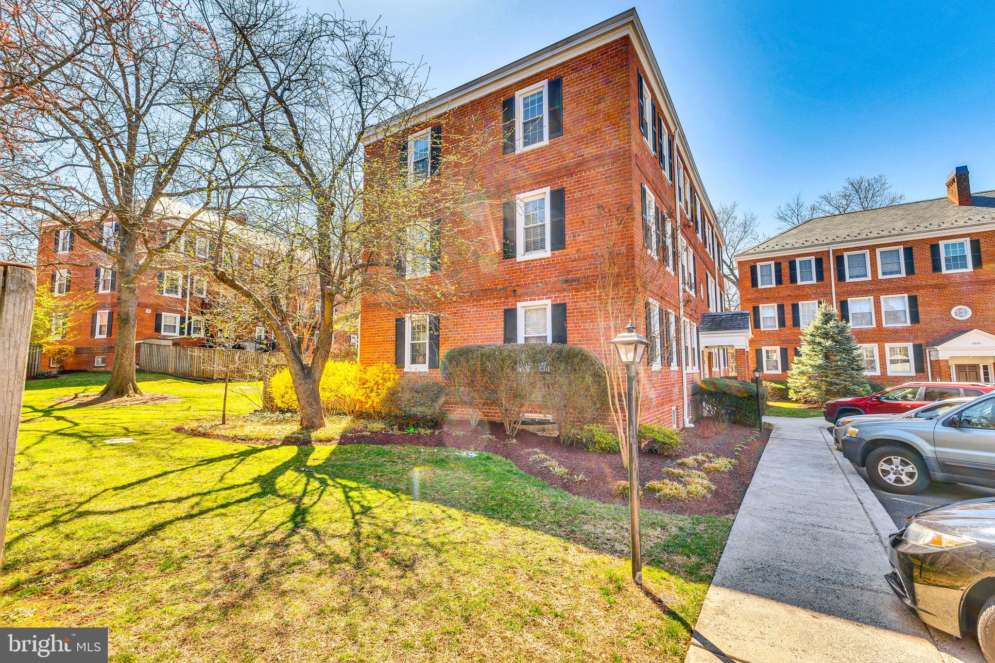 FAIRLINGTON VILLAGES - Residential Lease