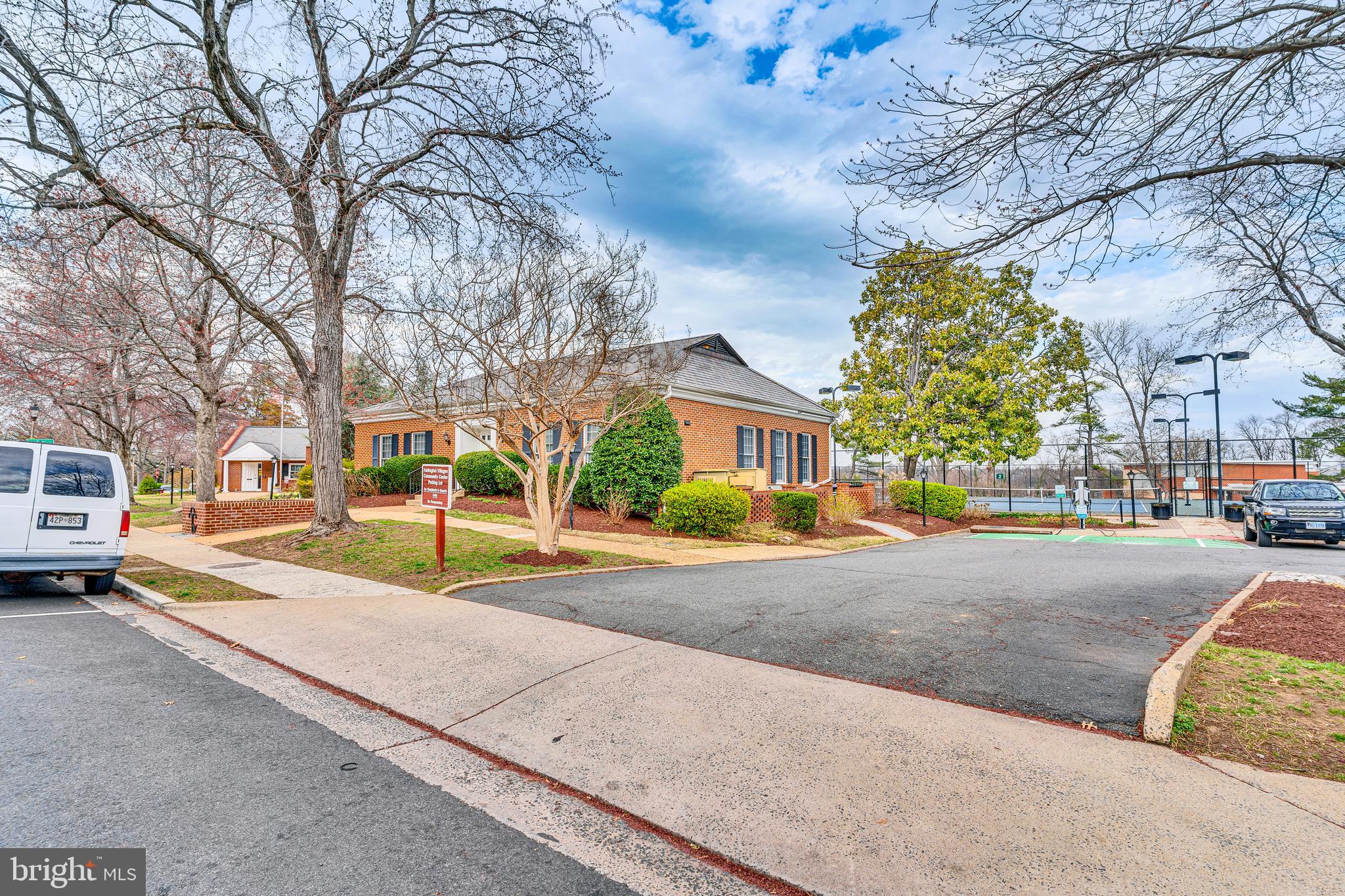 FAIRLINGTON VILLAGES - Residential Lease