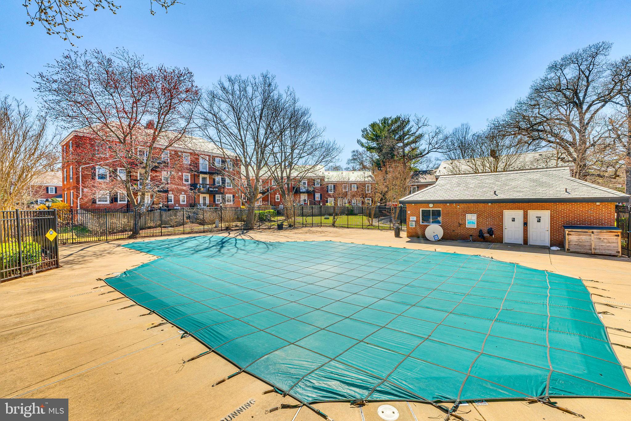 FAIRLINGTON VILLAGES - Residential Lease