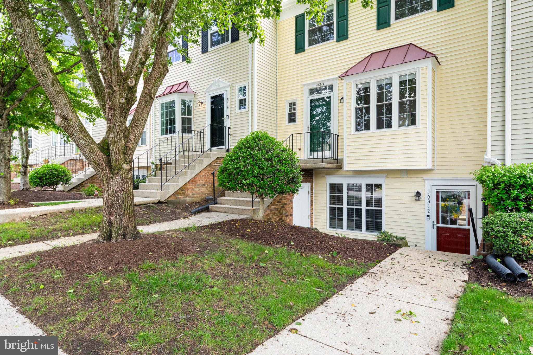 STOCKBRIDGE - Residential