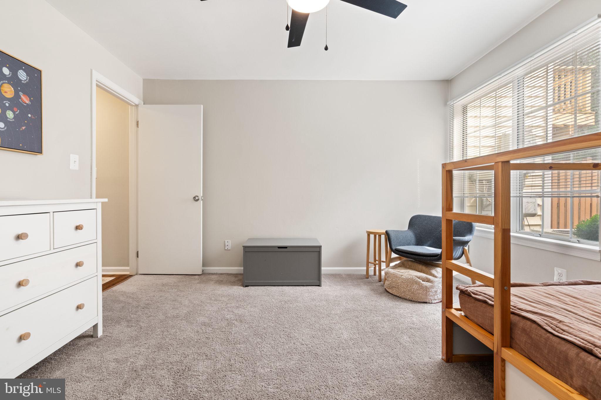 STOCKBRIDGE - Residential