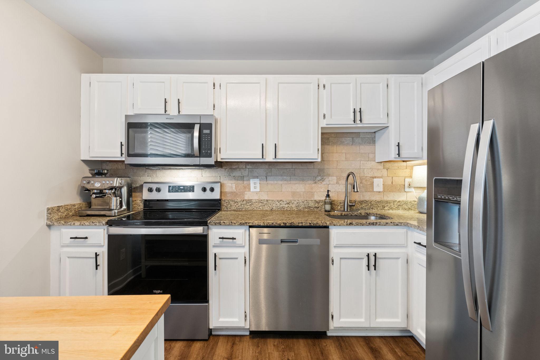 STOCKBRIDGE - Residential