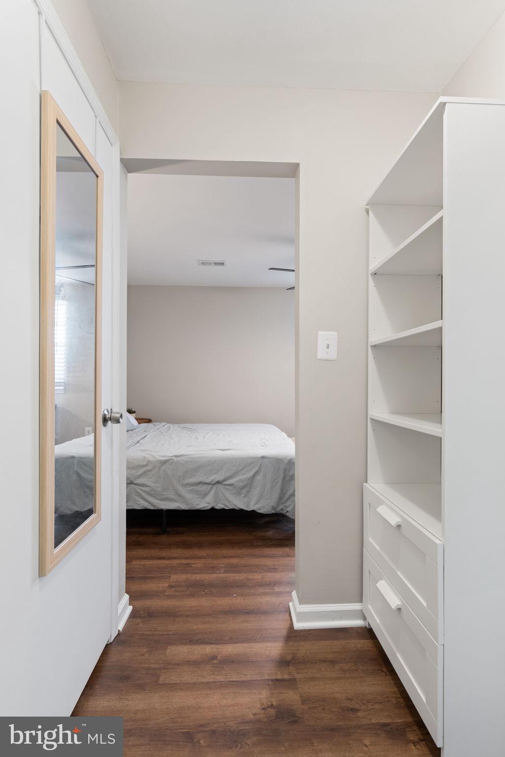 STOCKBRIDGE - Residential