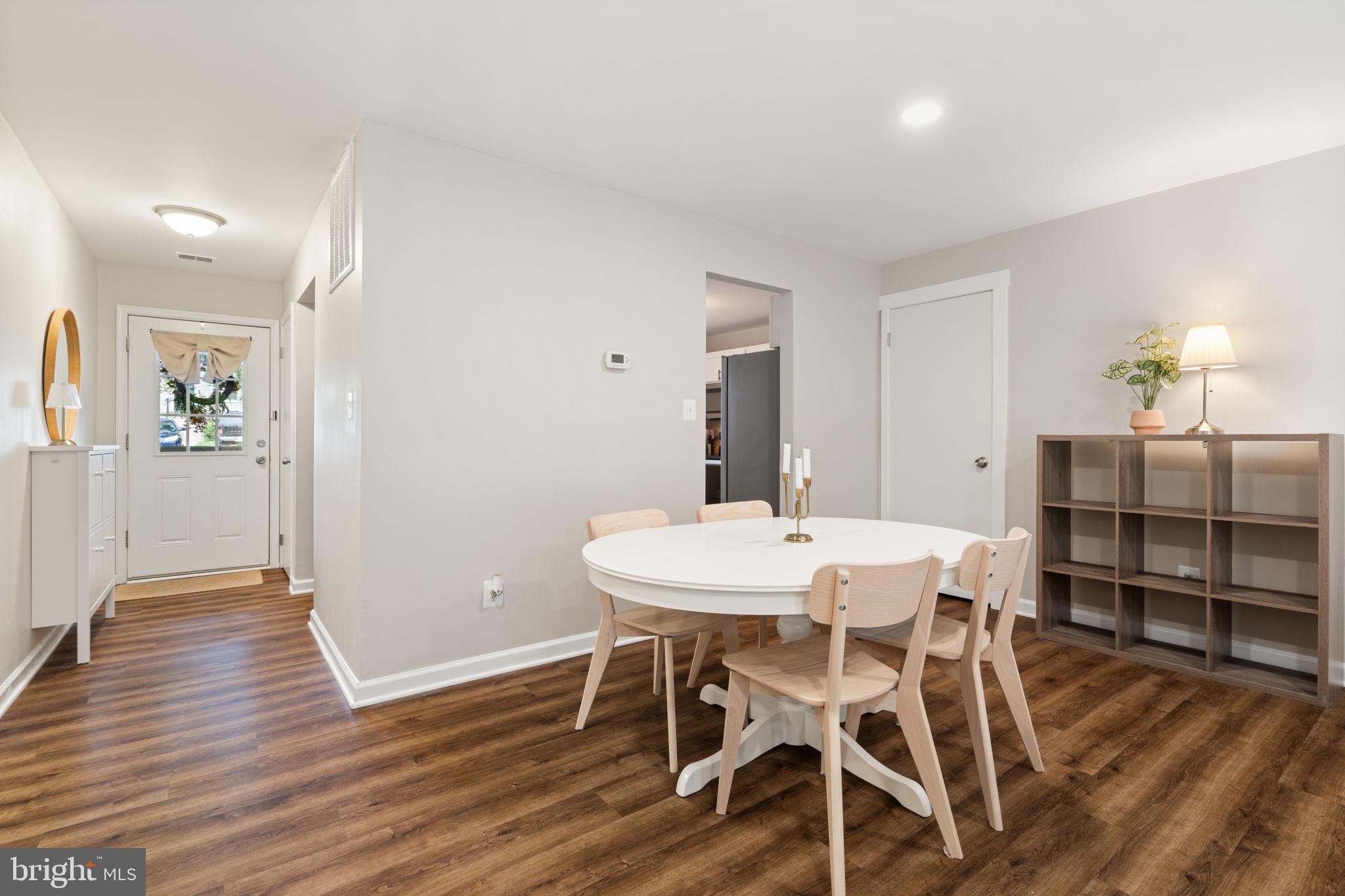 STOCKBRIDGE - Residential