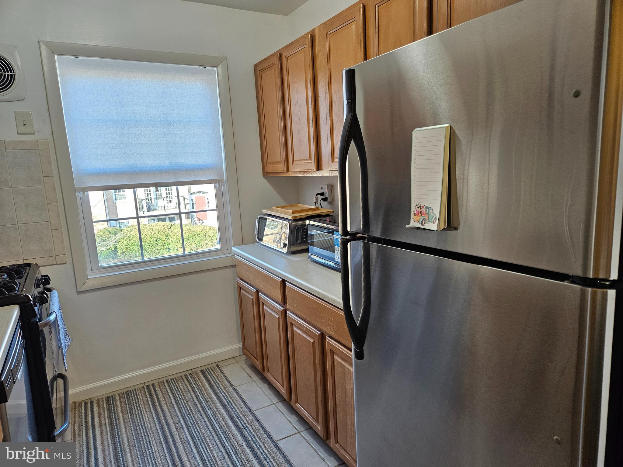 FOXCROFT COLONY CONDOS - Residential