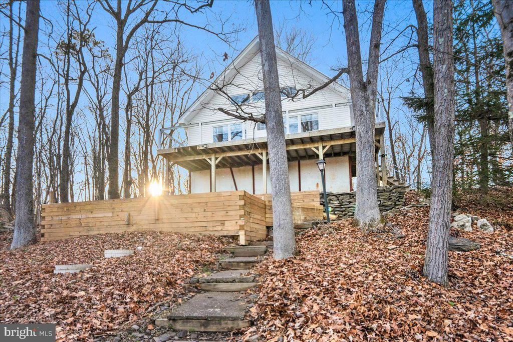 Photo of 306 Timber Hill Road, HENRYVILLE, PA 18332 (MLS # PAMR2005882)